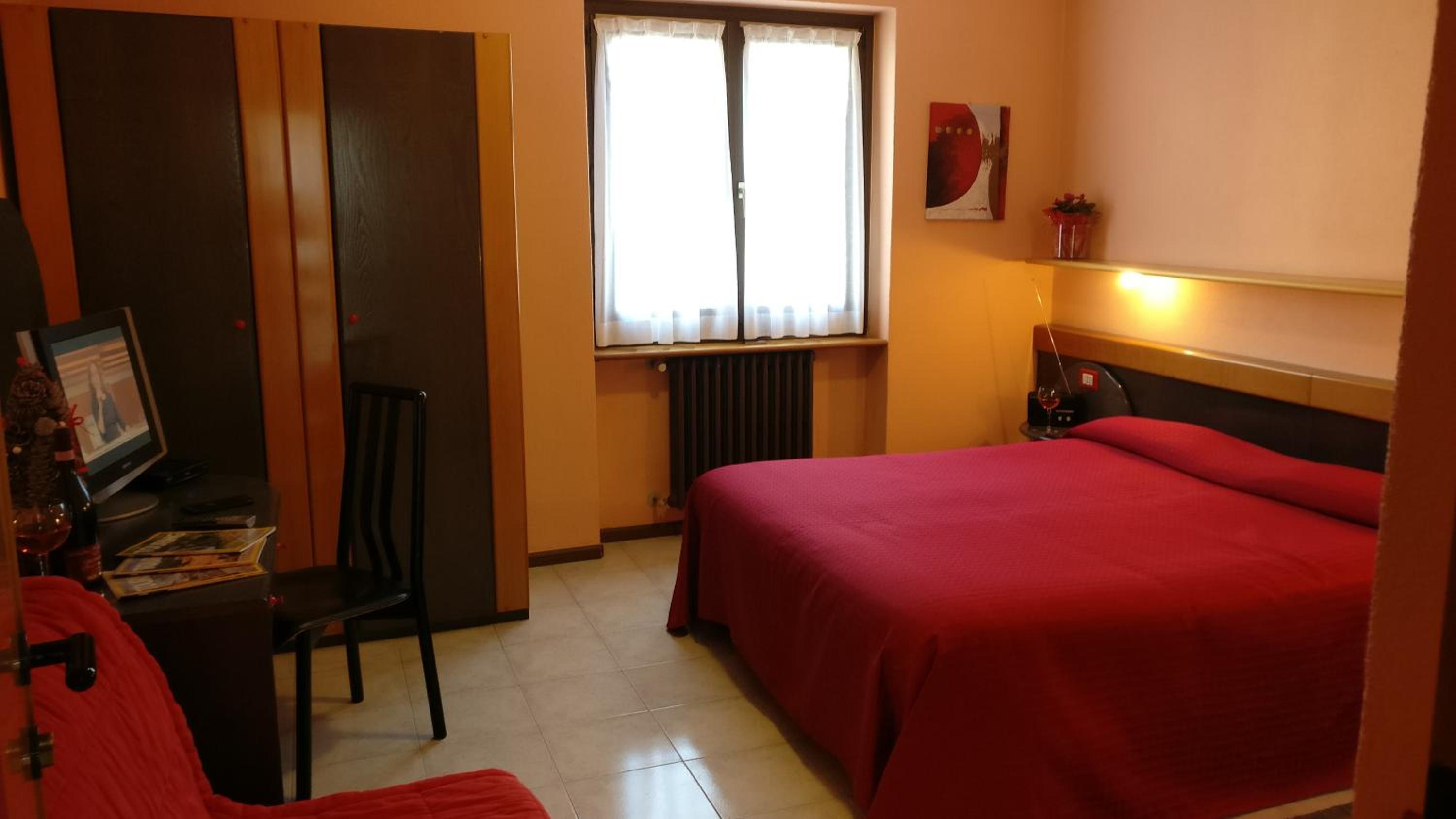Double Room photo 3