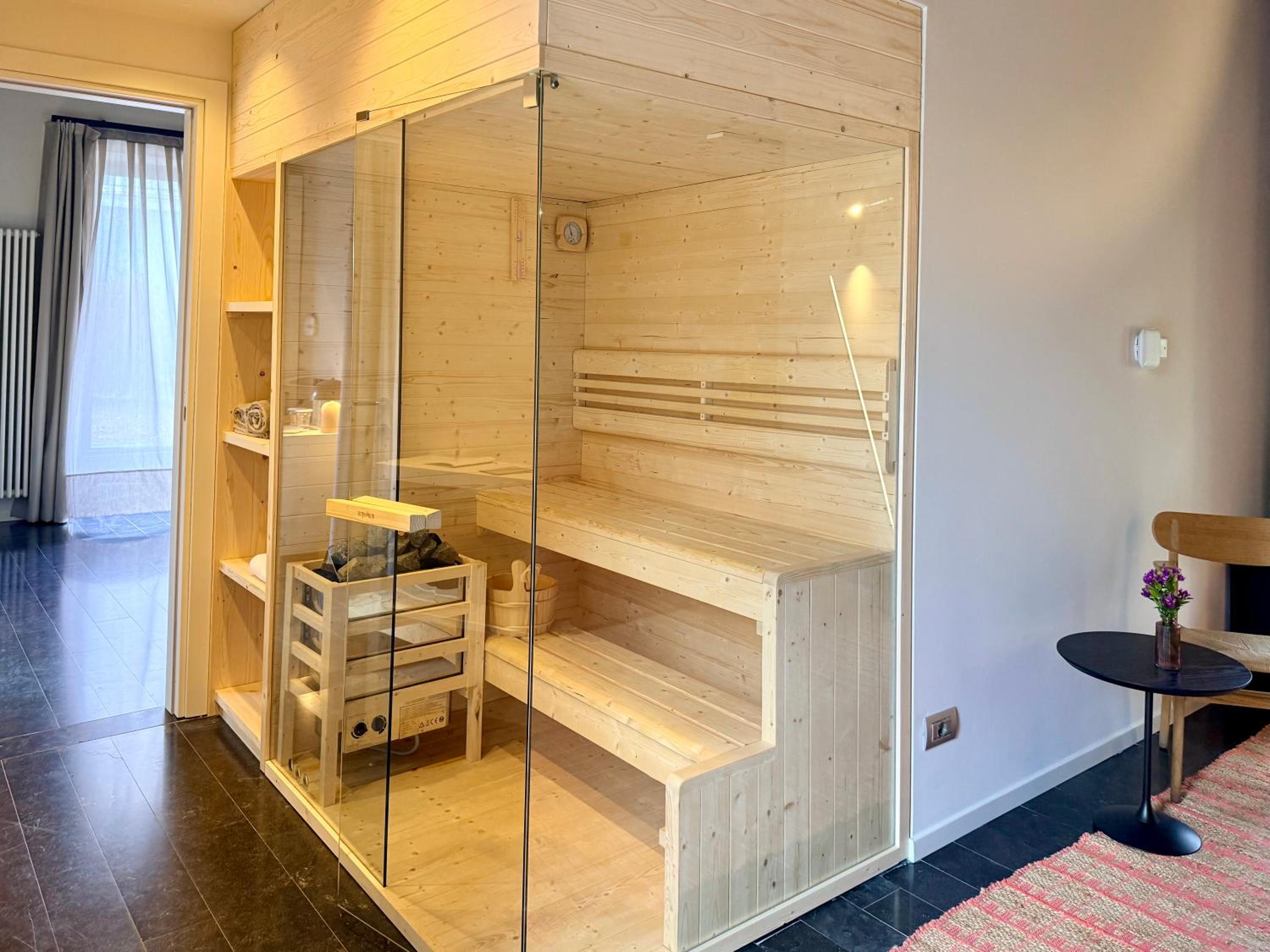 Suite with Sauna