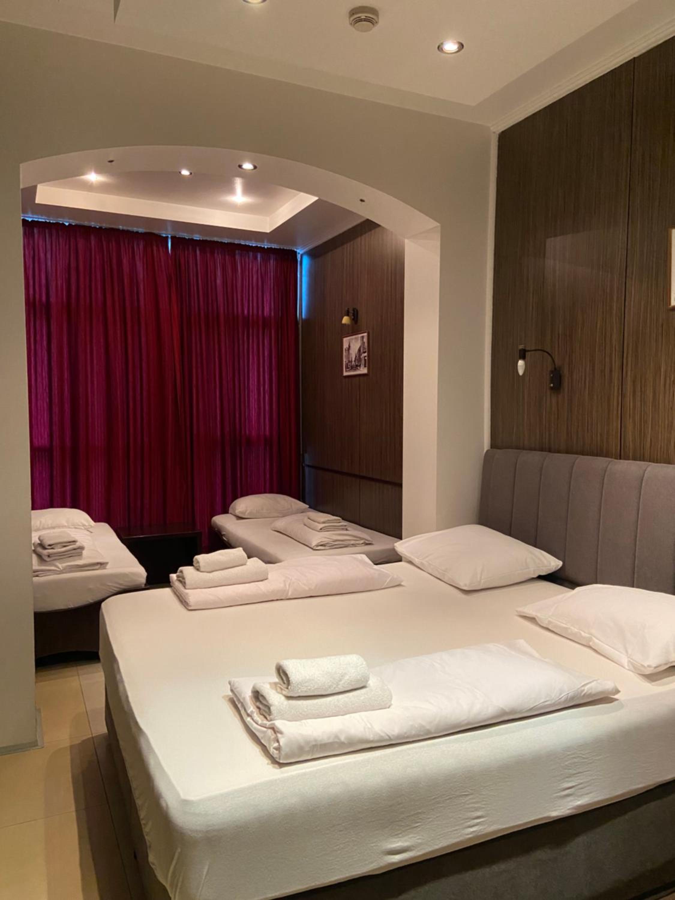 Classic Quadruple Room