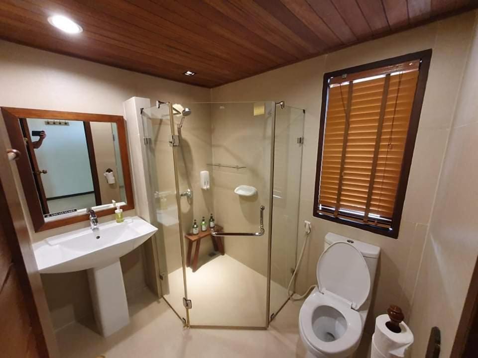 Bungalow with Partial Sea View photo 2