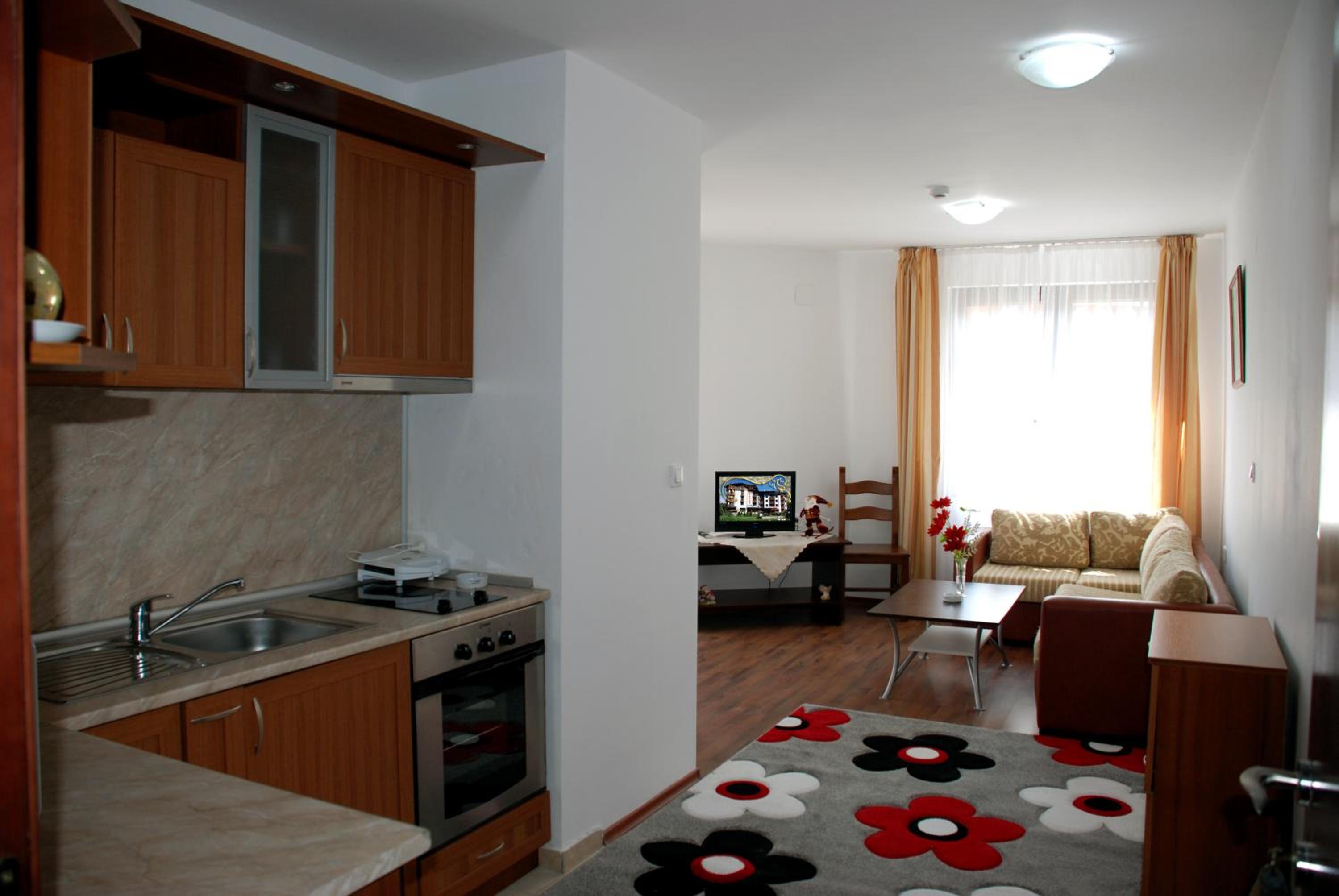 One-Bedroom Apartment photo 3
