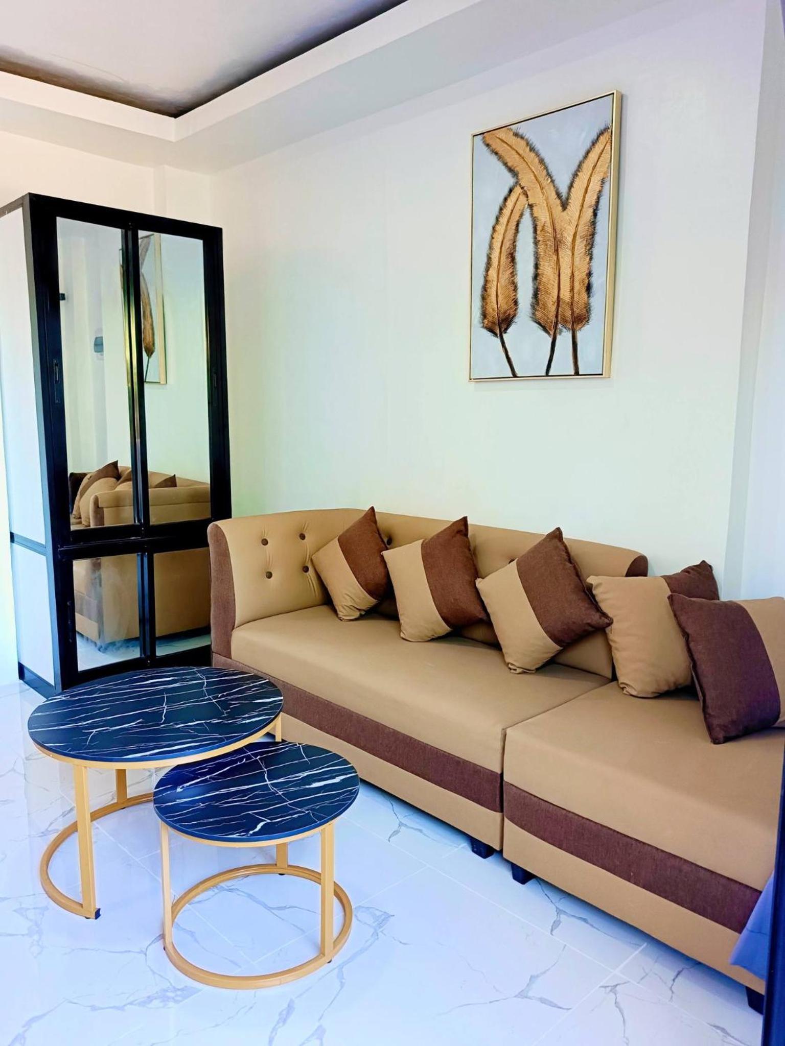 Villa with Garden View - Photo 2