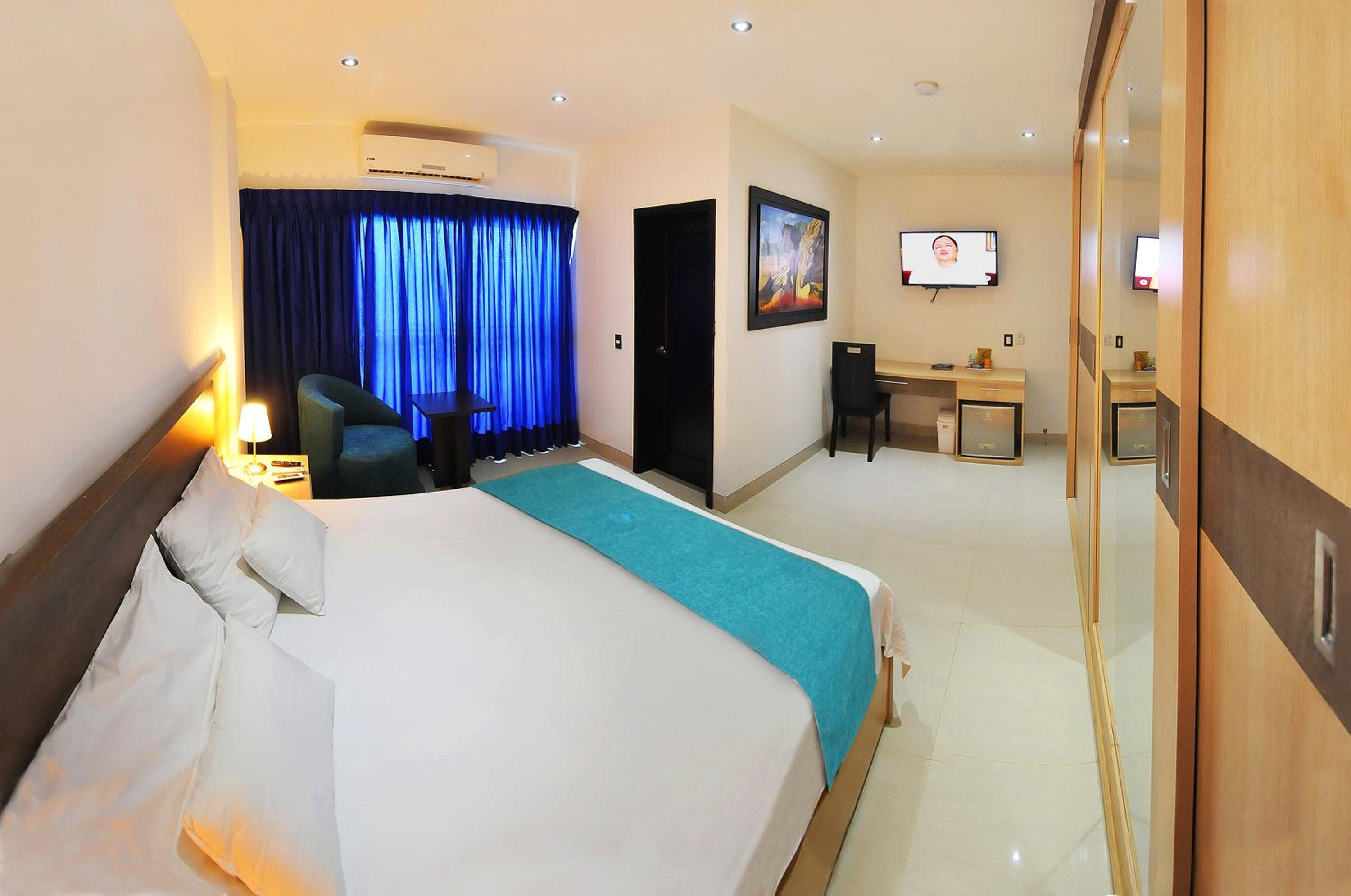 Standard Double Room photo 2