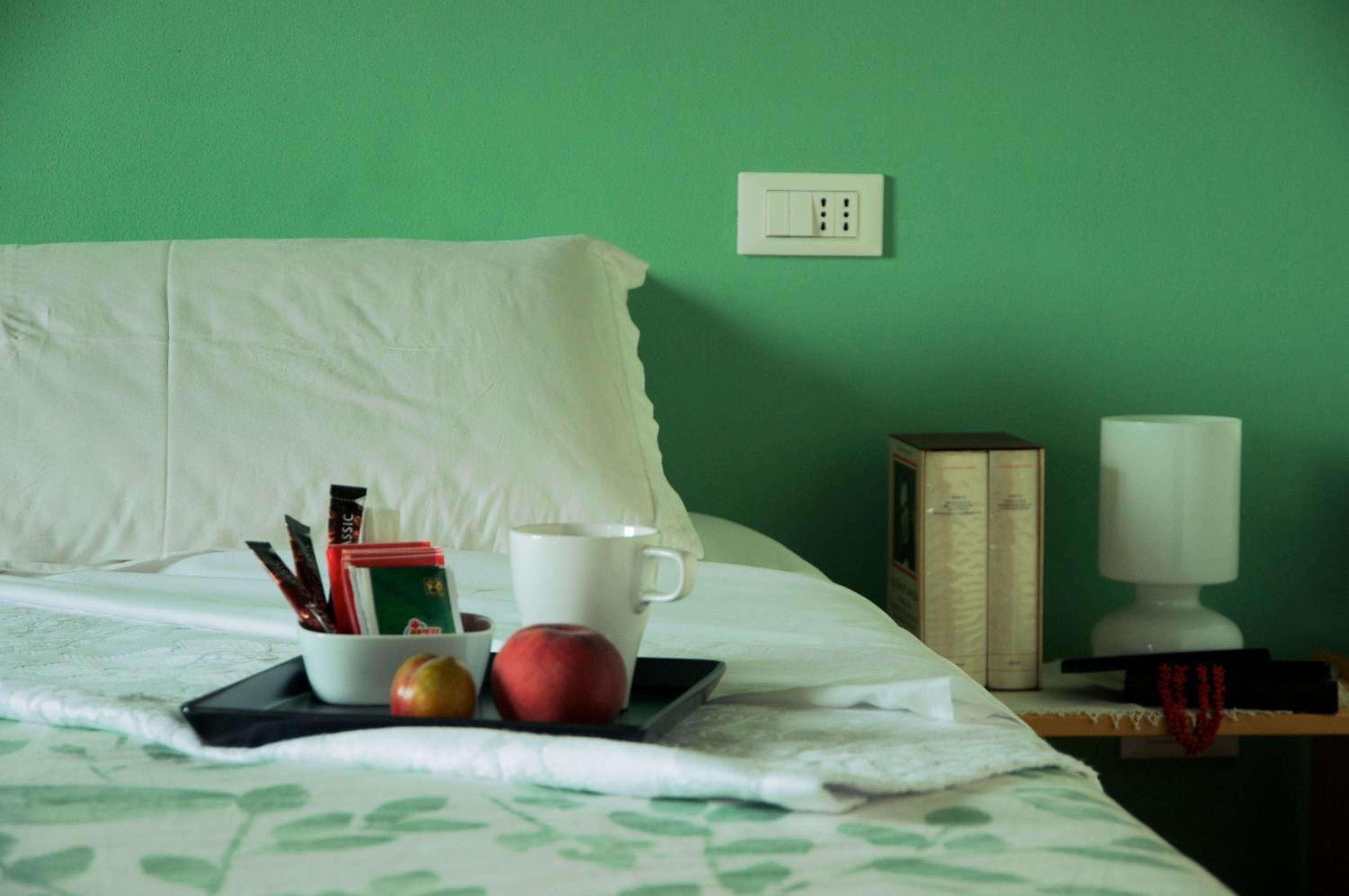 Double Room - Photo 14