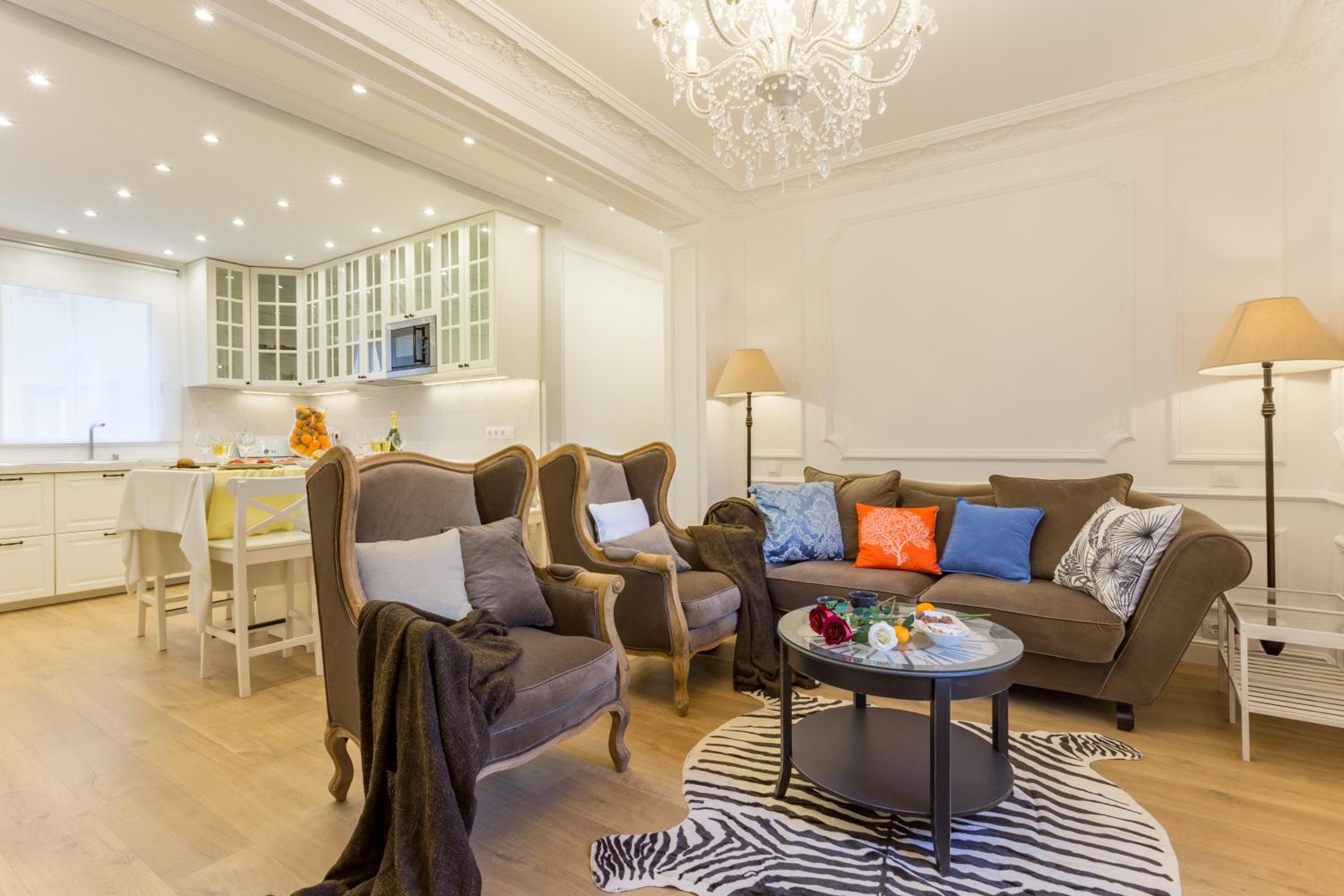 Apartamento de Cuatro Habitaciones de Lujo