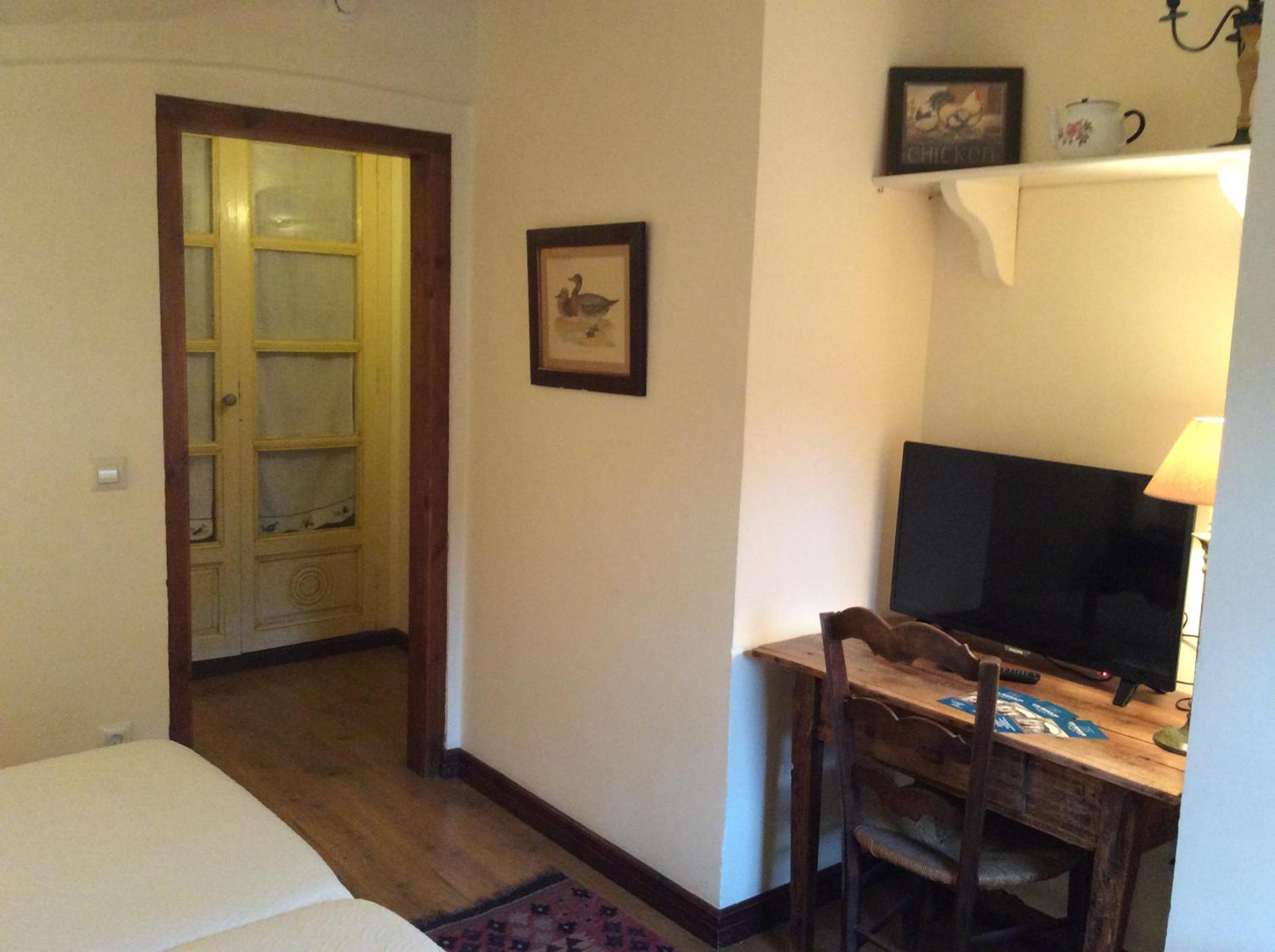 Deluxe Double Room - Photo 1