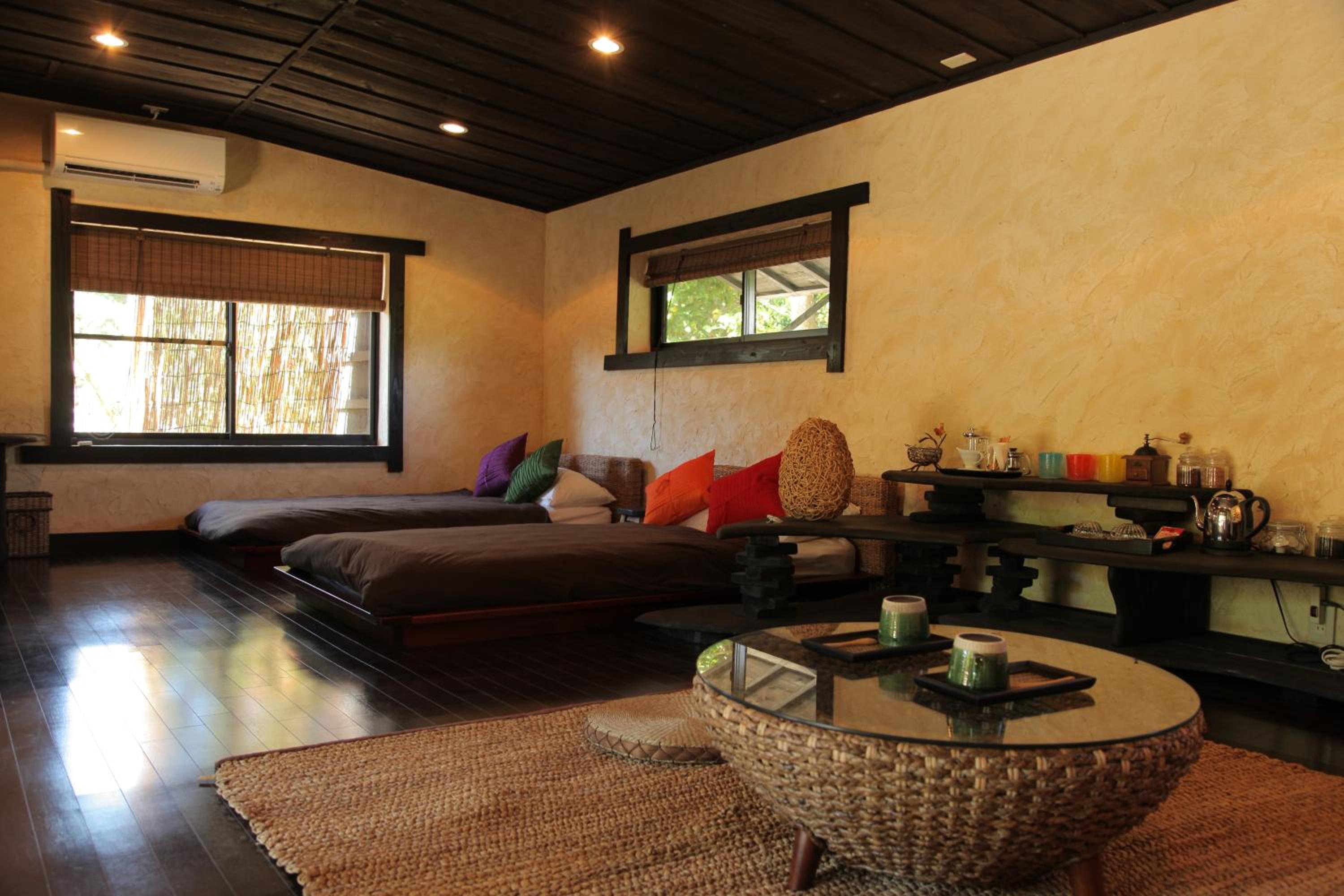 Twin Room with Private Garden photo 2