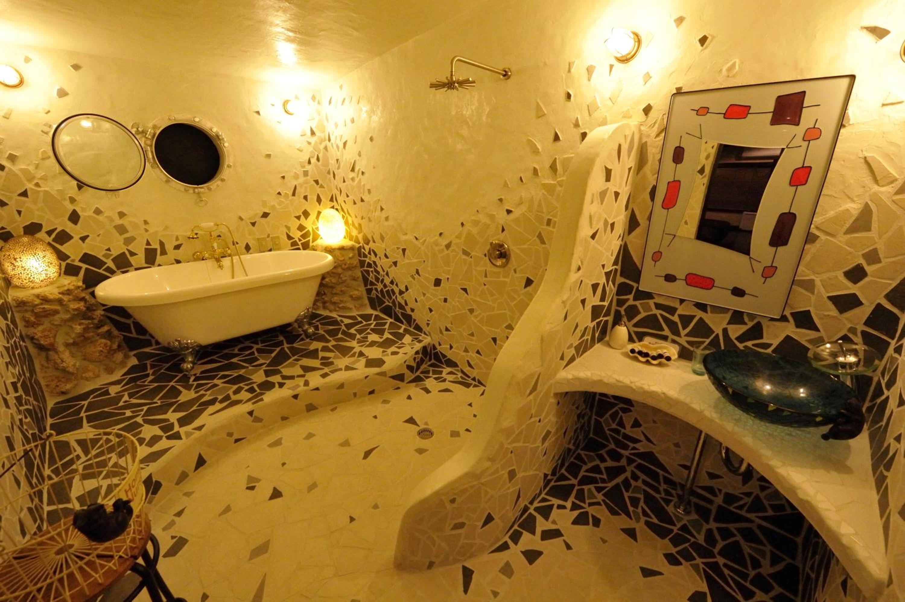 Twin Room with Private Garden photo 3