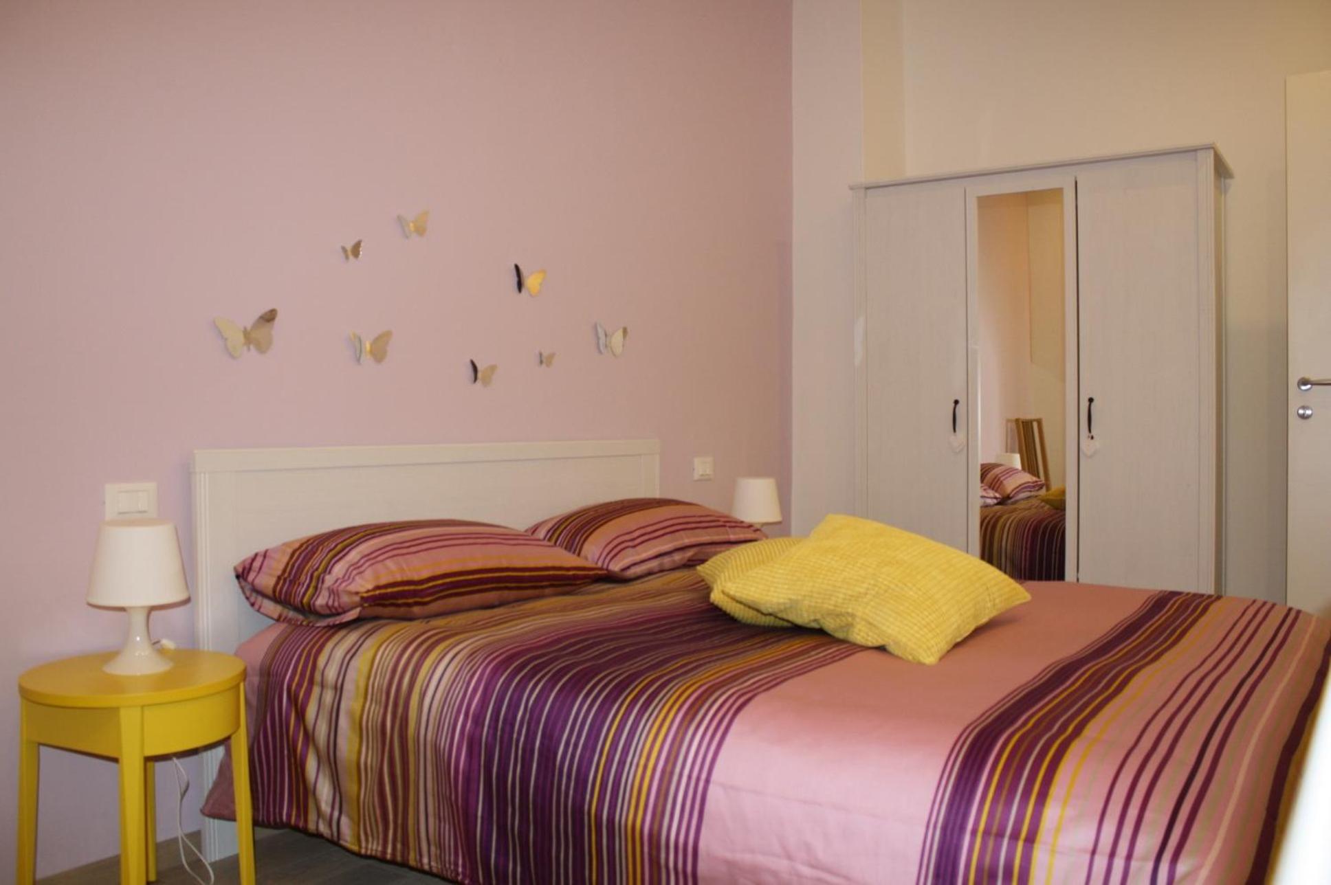 Apartment with Terrace - Photo 47