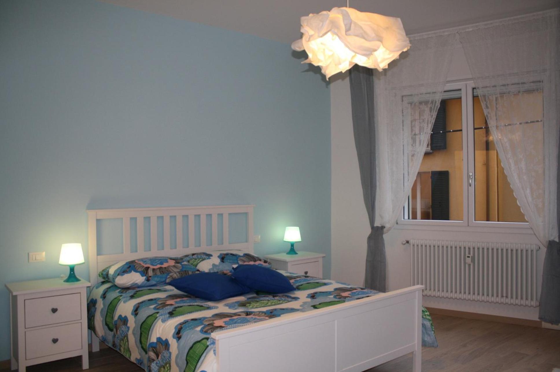 Apartment with Terrace - Photo 35