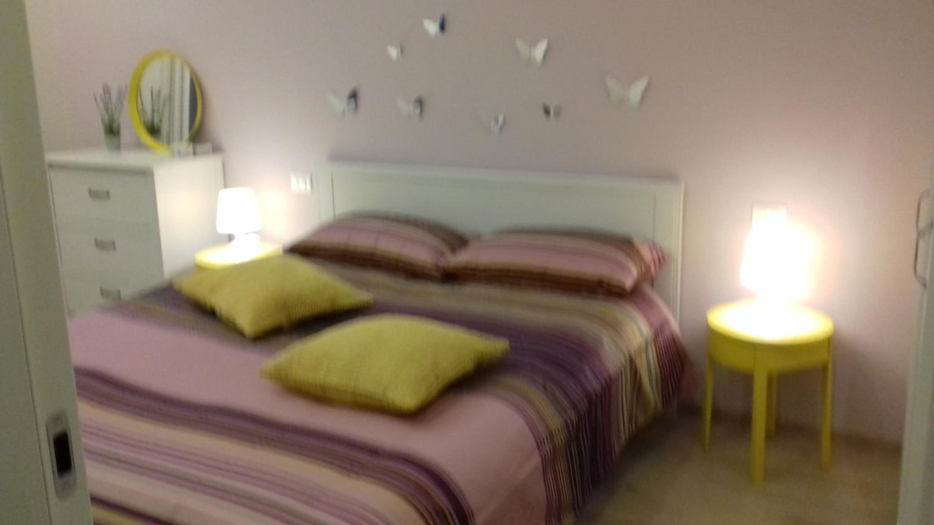 Apartment with Terrace - Photo 24