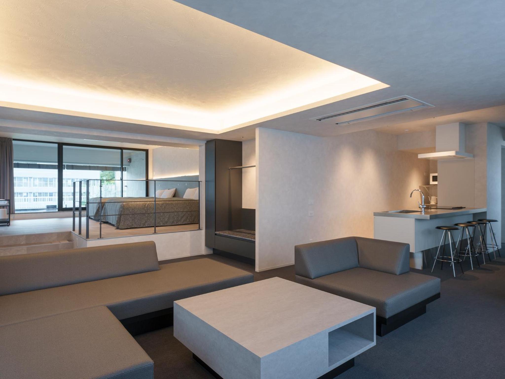Deluxe Suite with Sea View photo 3