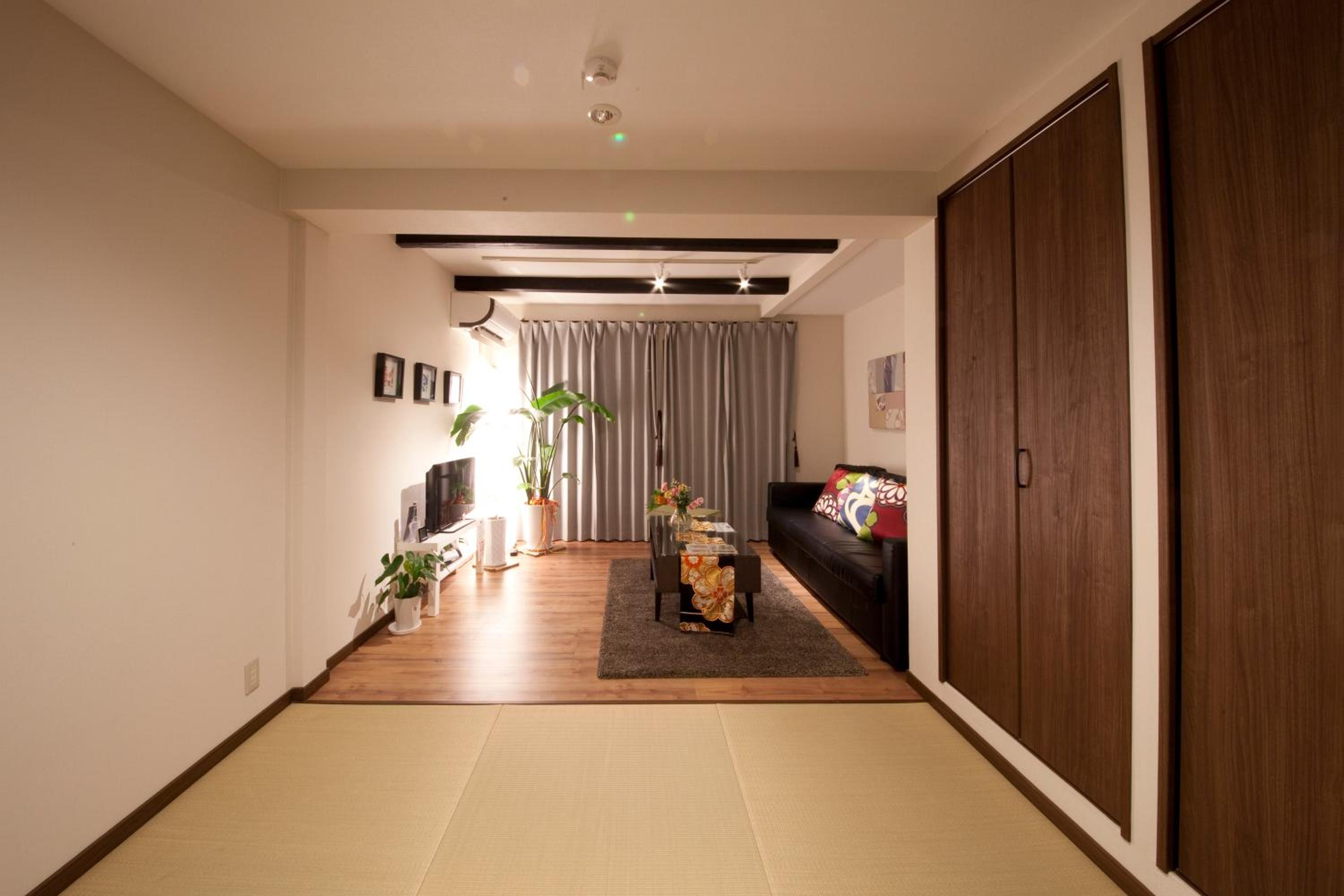 One-Bedroom Apartment - Photo 99