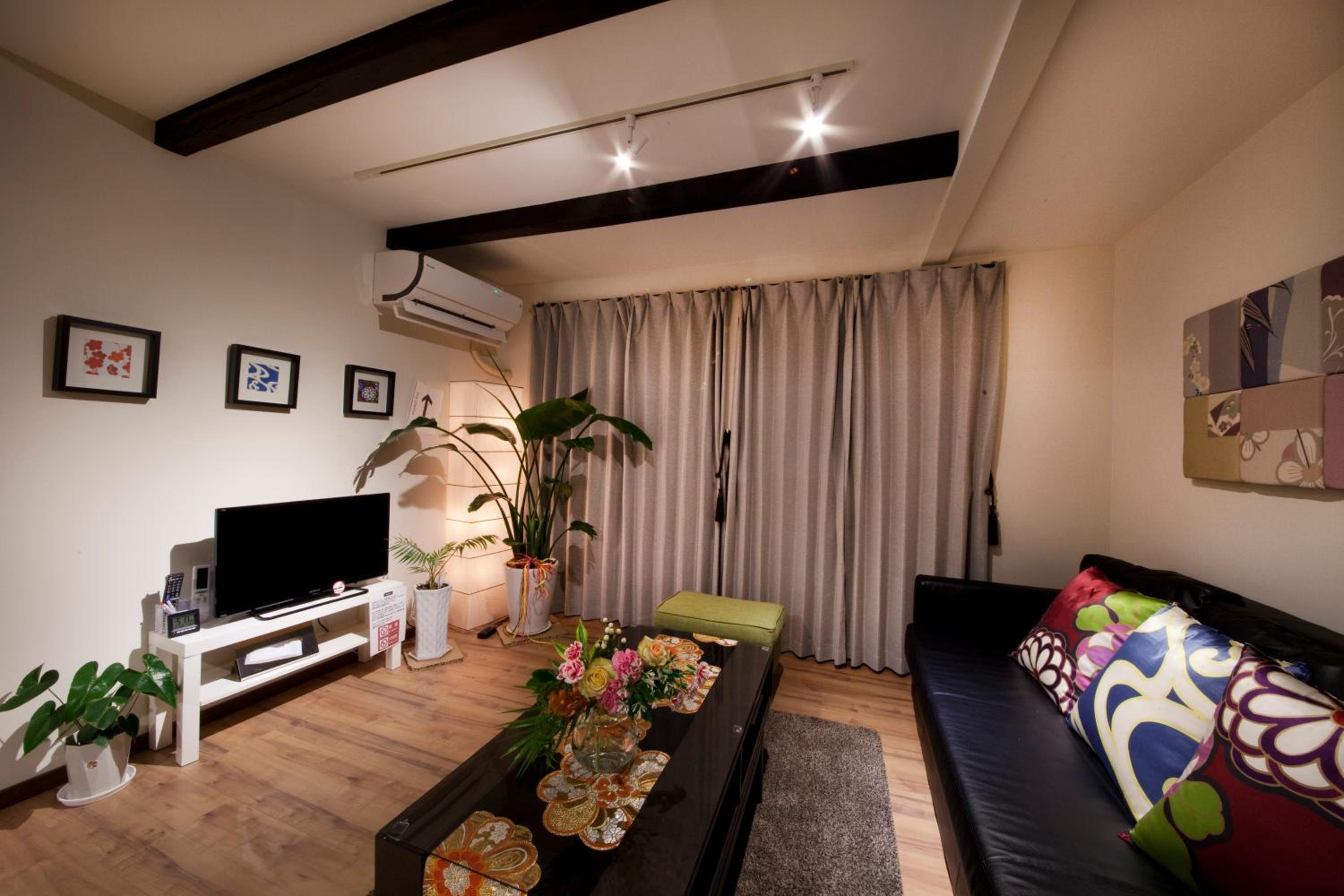 One-Bedroom Apartment - Photo 46