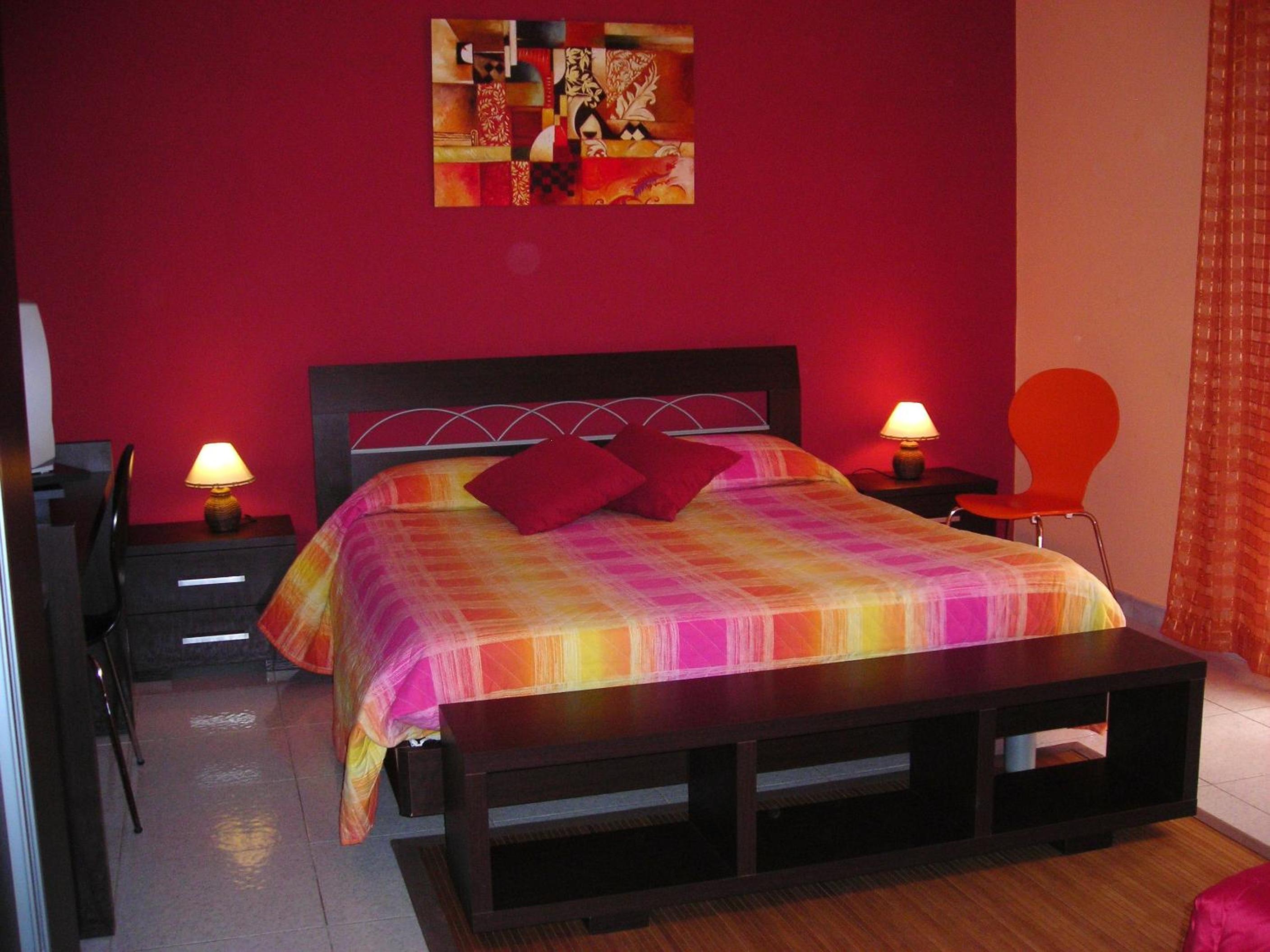 Large Double Room photo 1