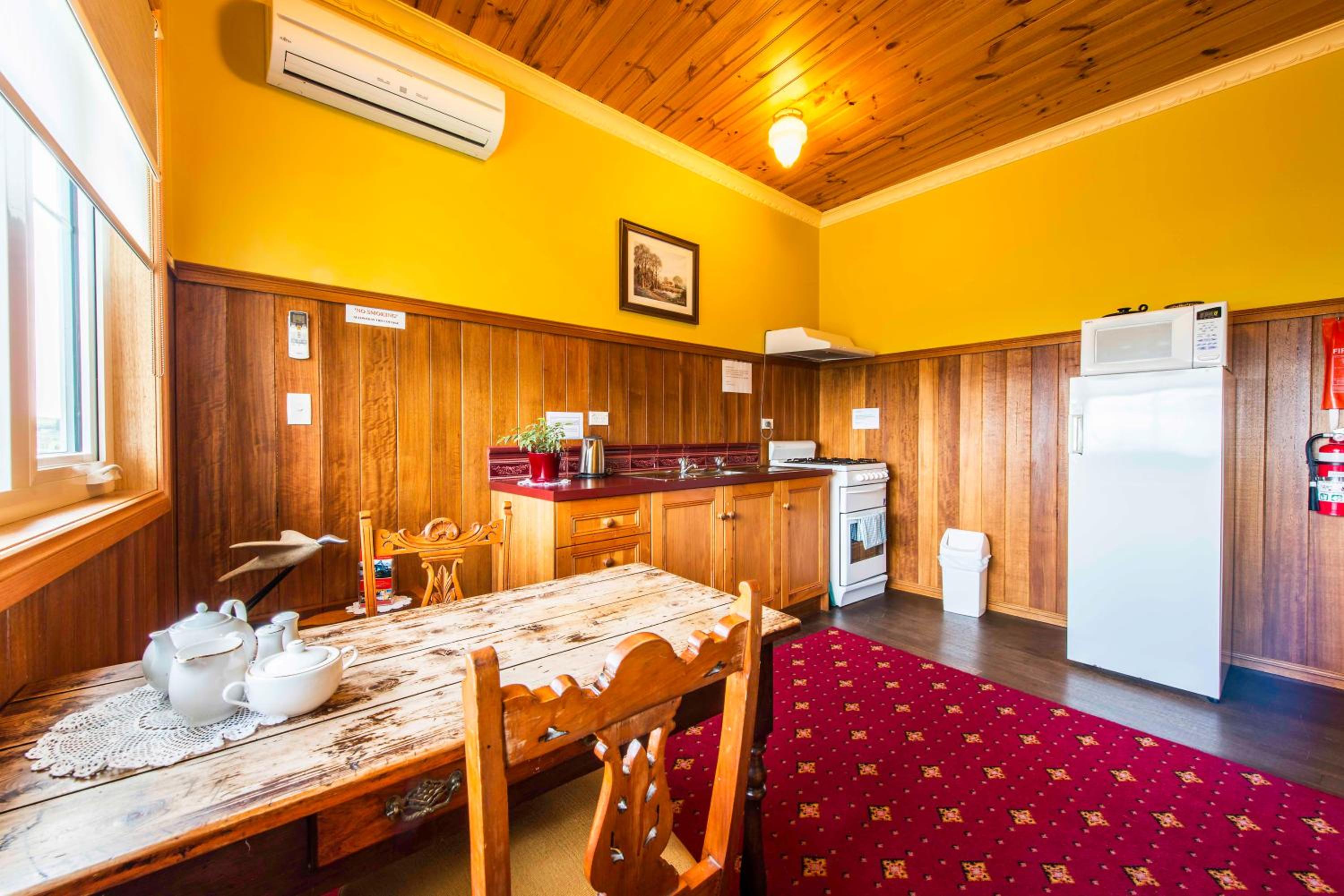 Cottage (2 Adults) photo 3