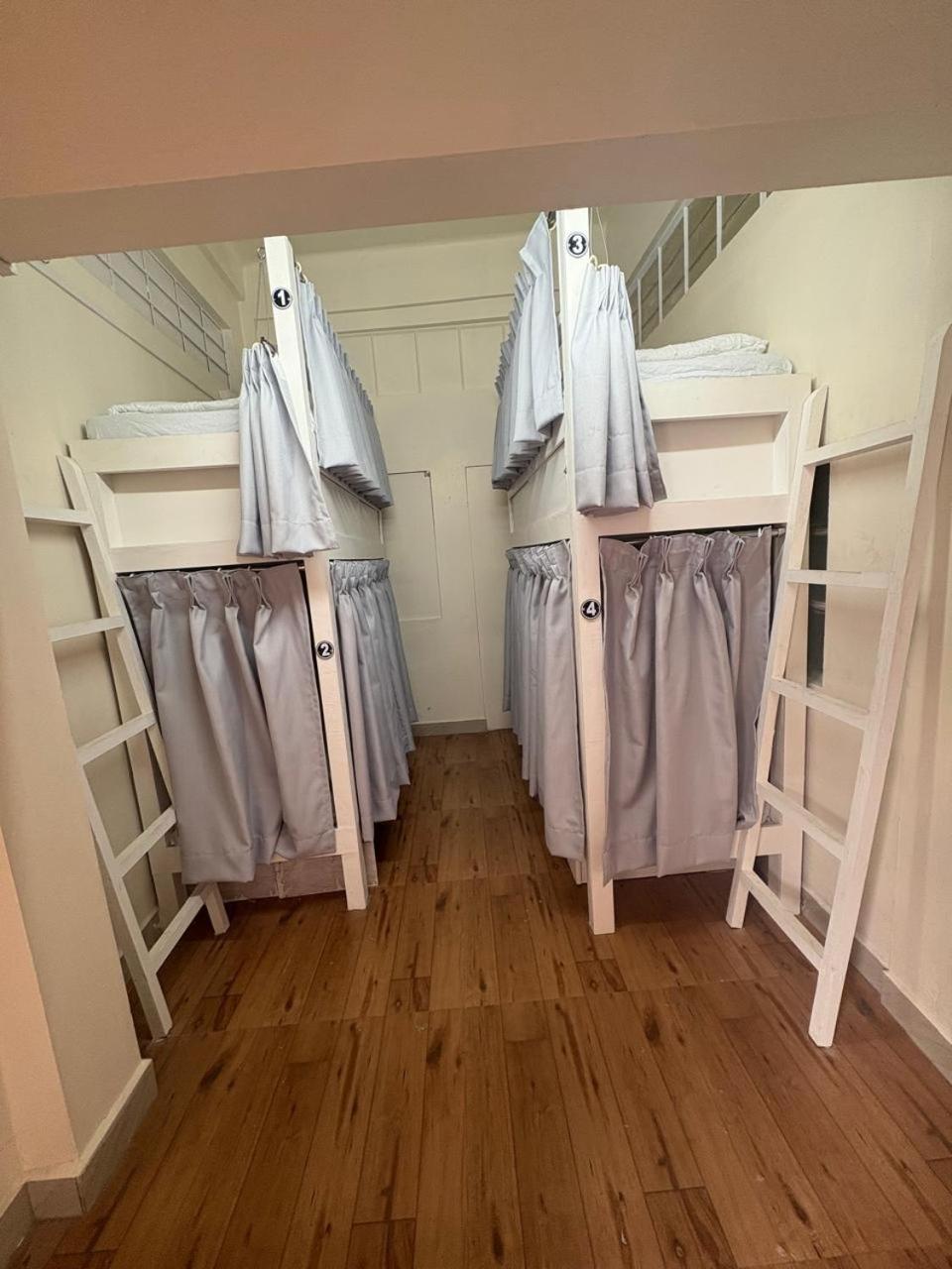 Bed in 8-Bed Dormitory Room photo 2