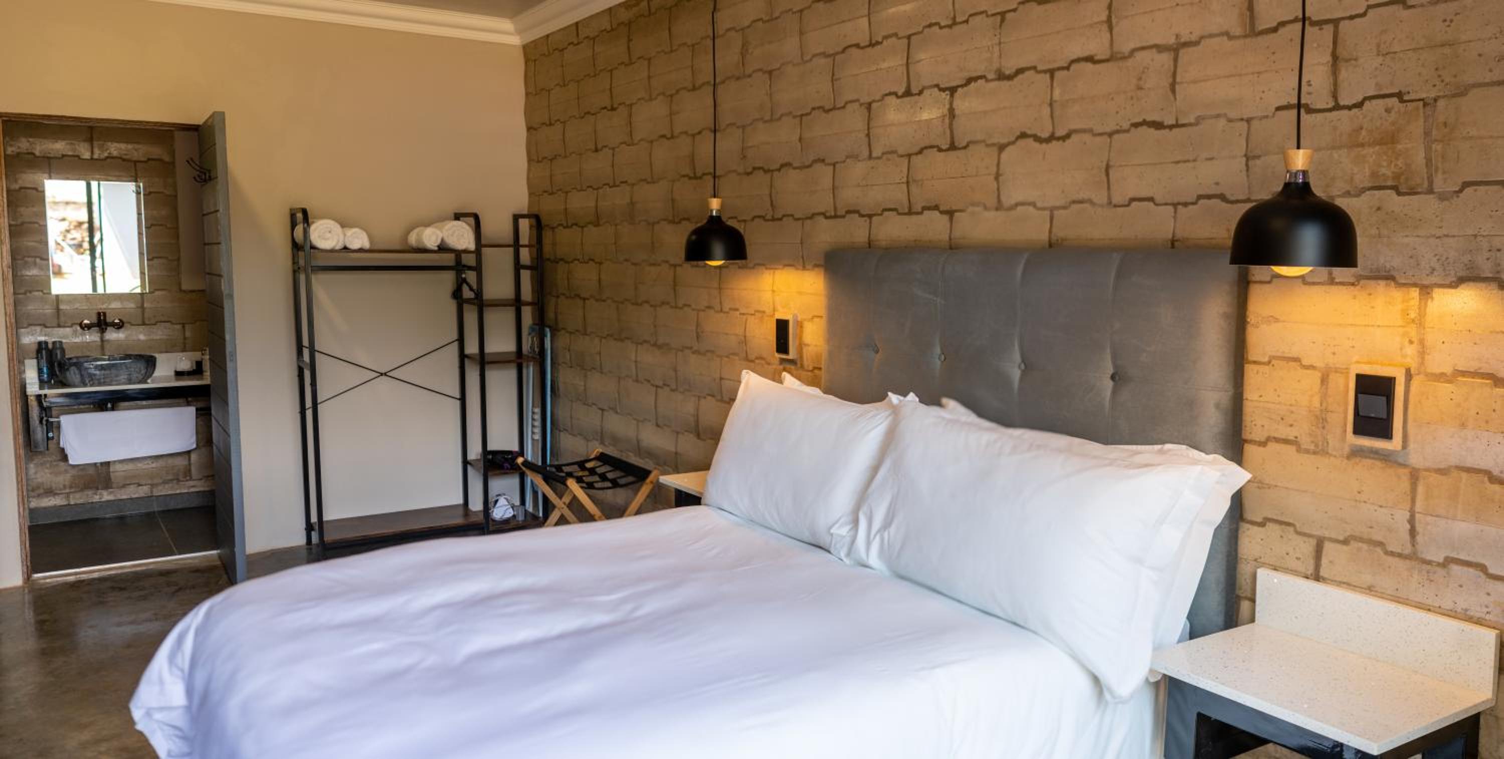 Executive Queen Room