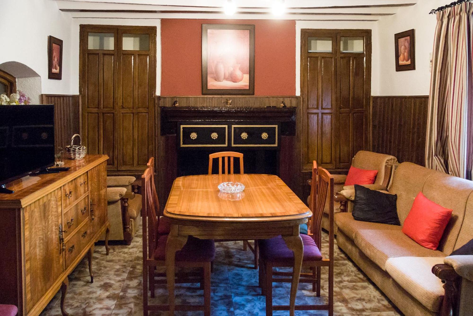 Casa de Seis Habitaciones