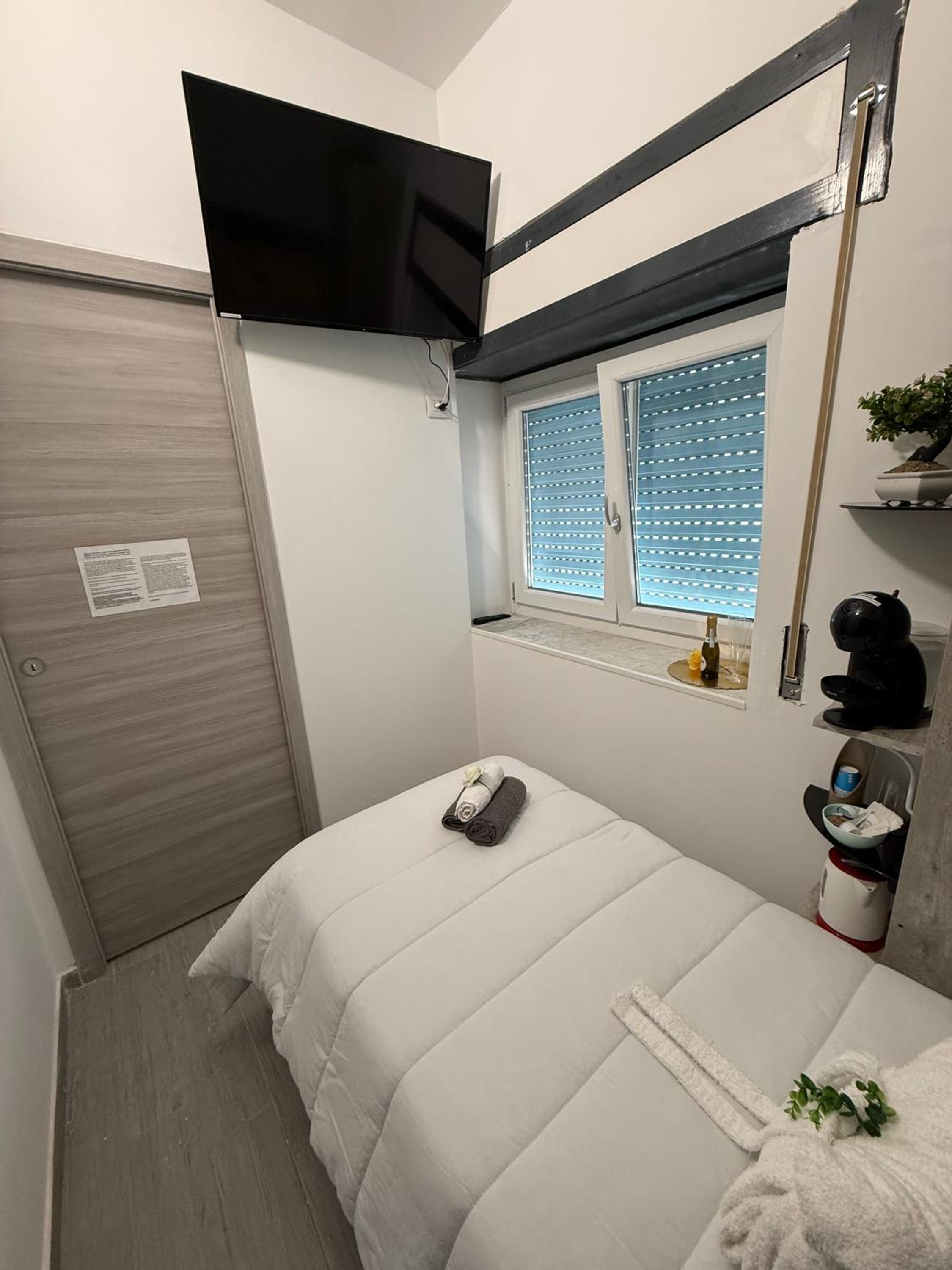 Economy Single Room photo 2