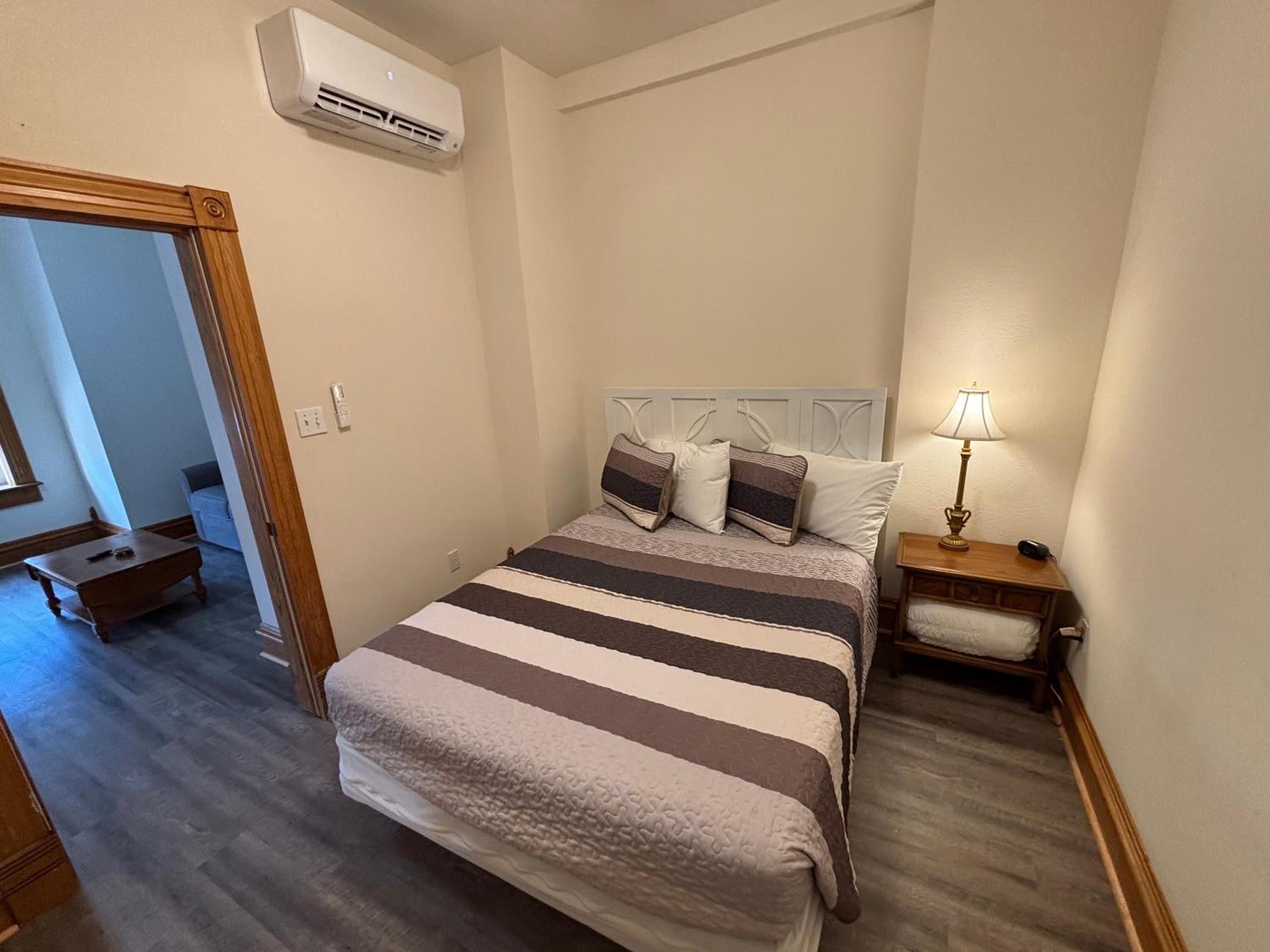 One-Bedroom Suite photo 2