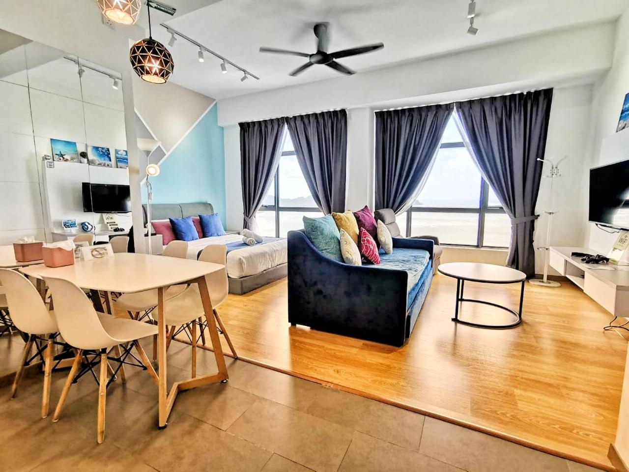 Apartment with Sea View photo 1