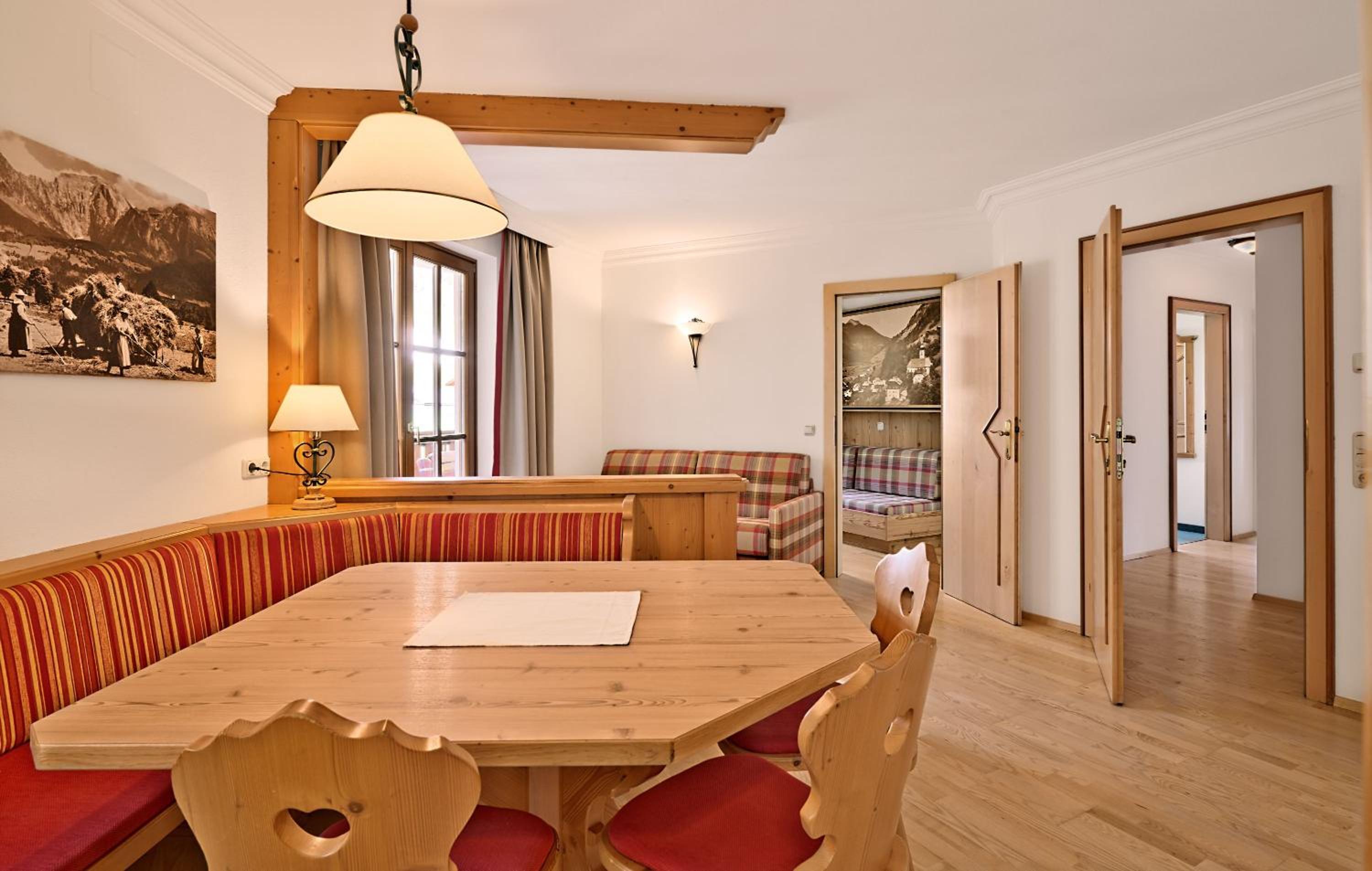 Three-Bedroom Apartment - Photo 3