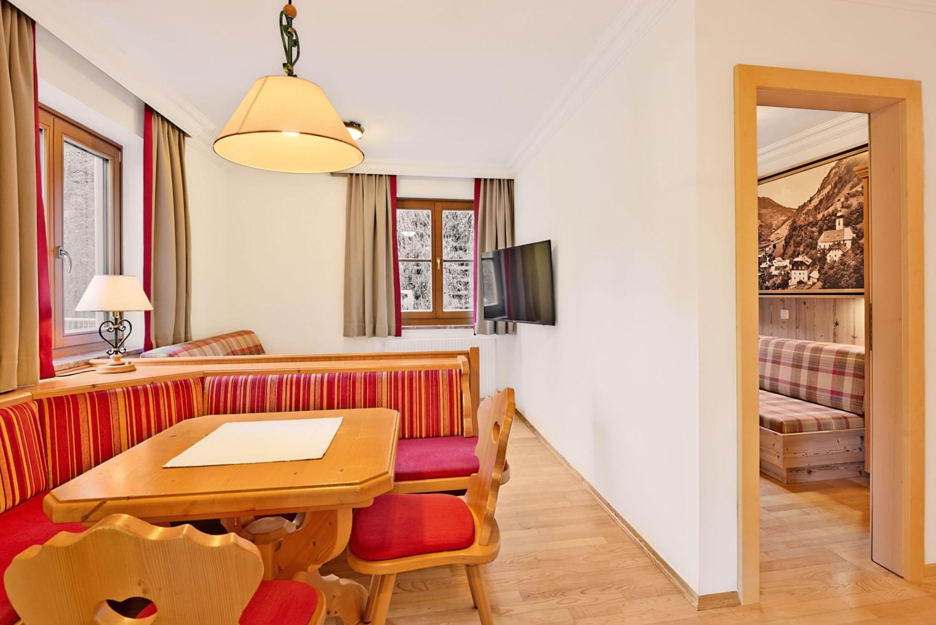 Two-Bedroom Apartment - Photo 3