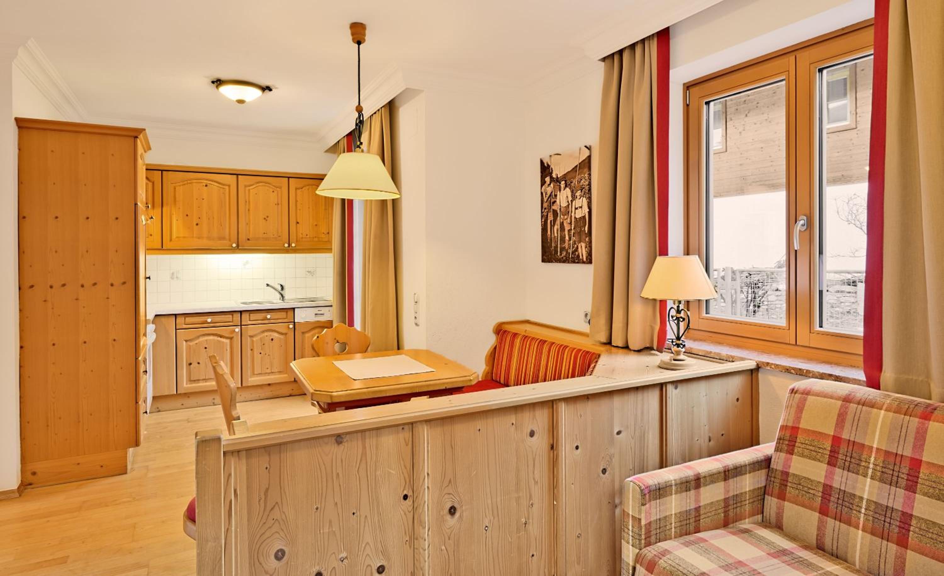 Two-Bedroom Apartment - Photo 9