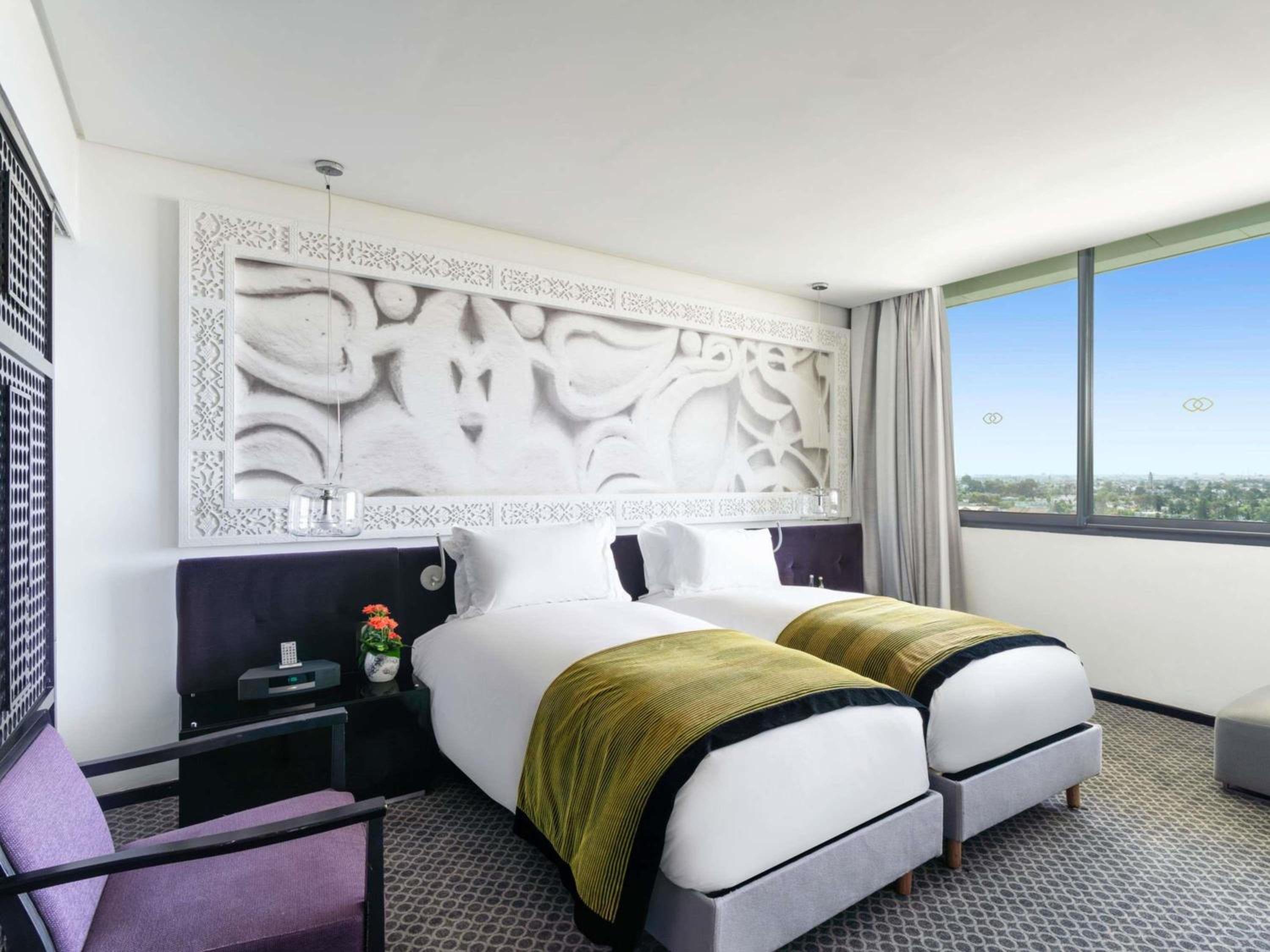 Deluxe Room Twin Beds photo 3