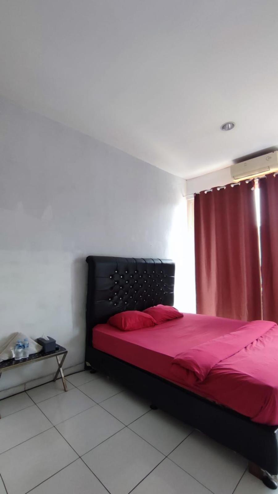Double Room with Shared Bathroom photo 1