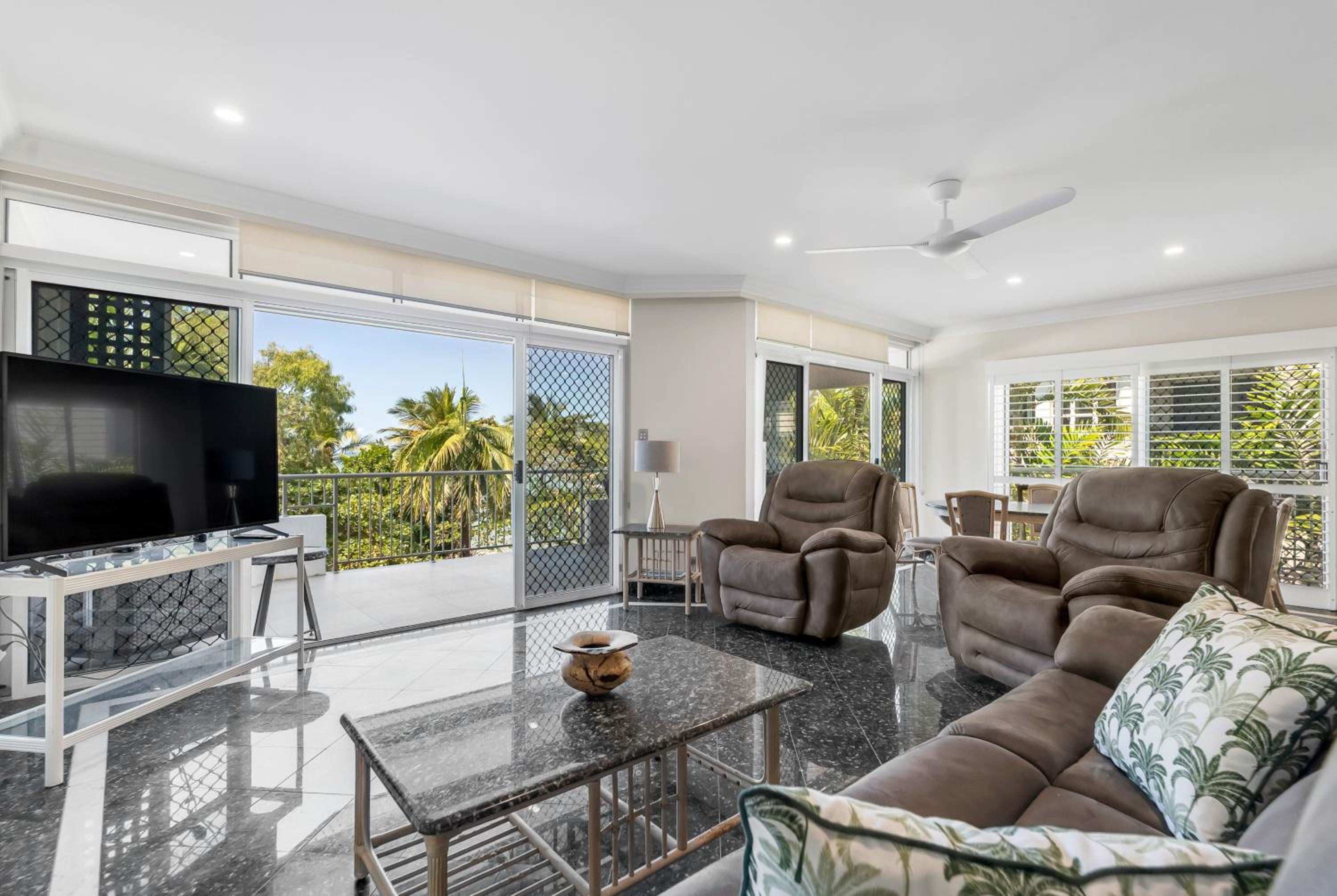 Apartment With Ocean Views #9 photo 3