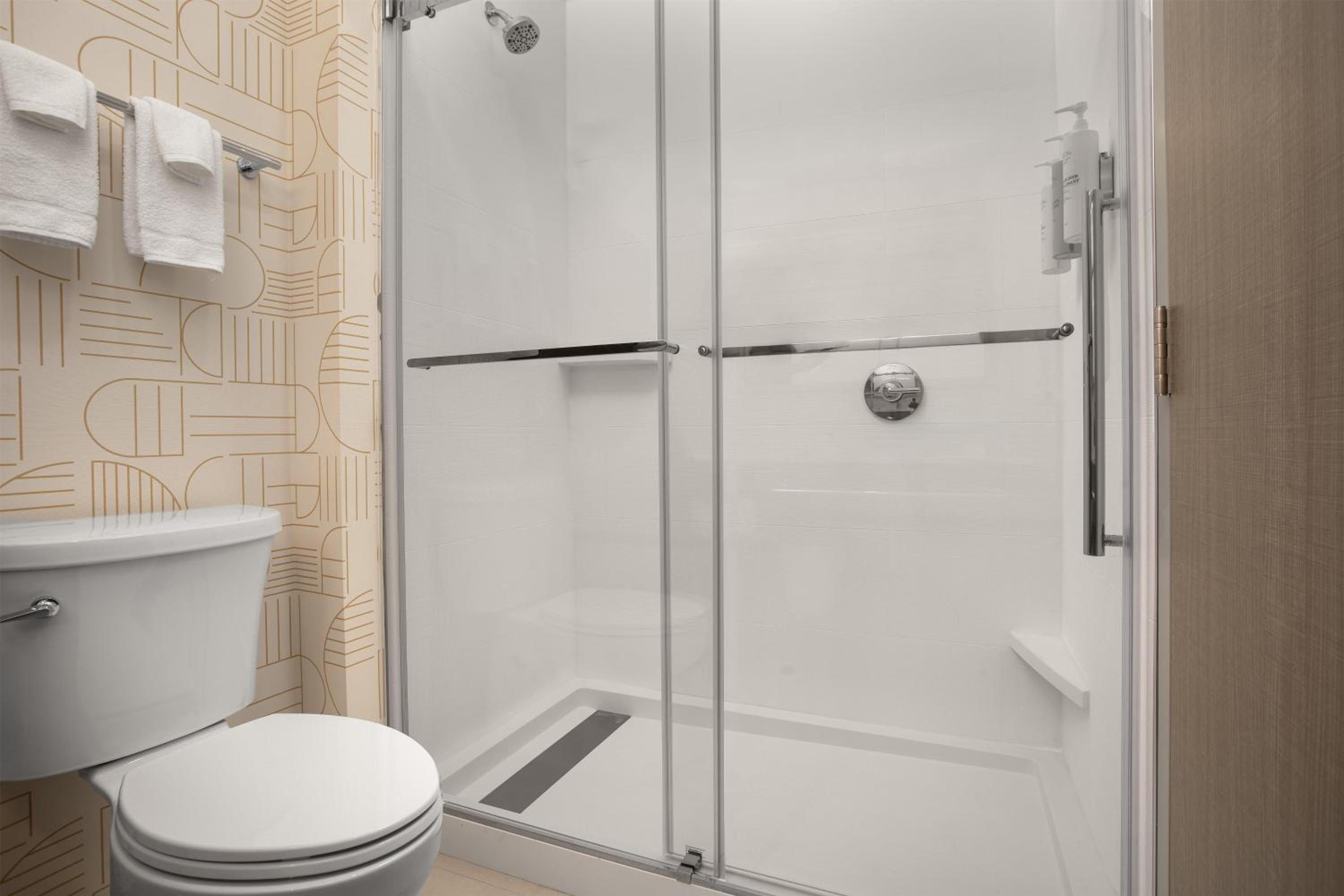 King Studio Suite