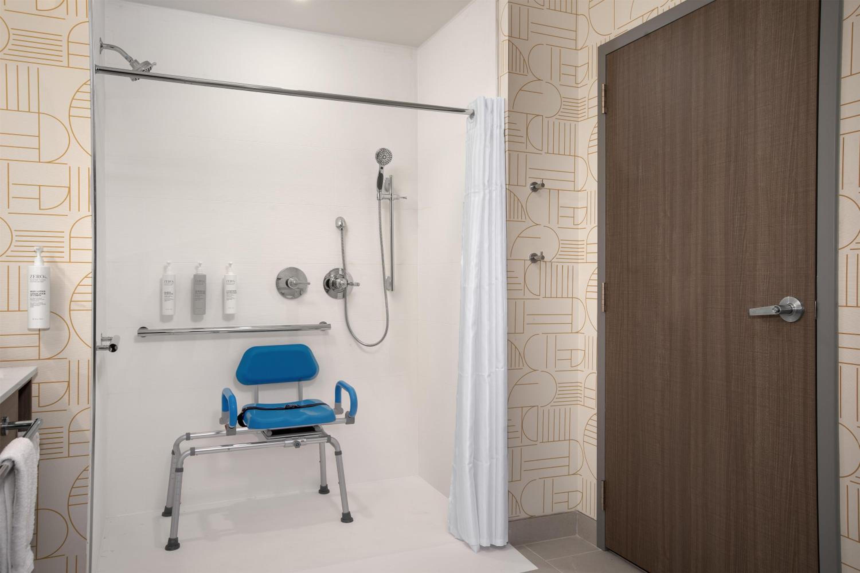 King Suite - Hearing Accessible