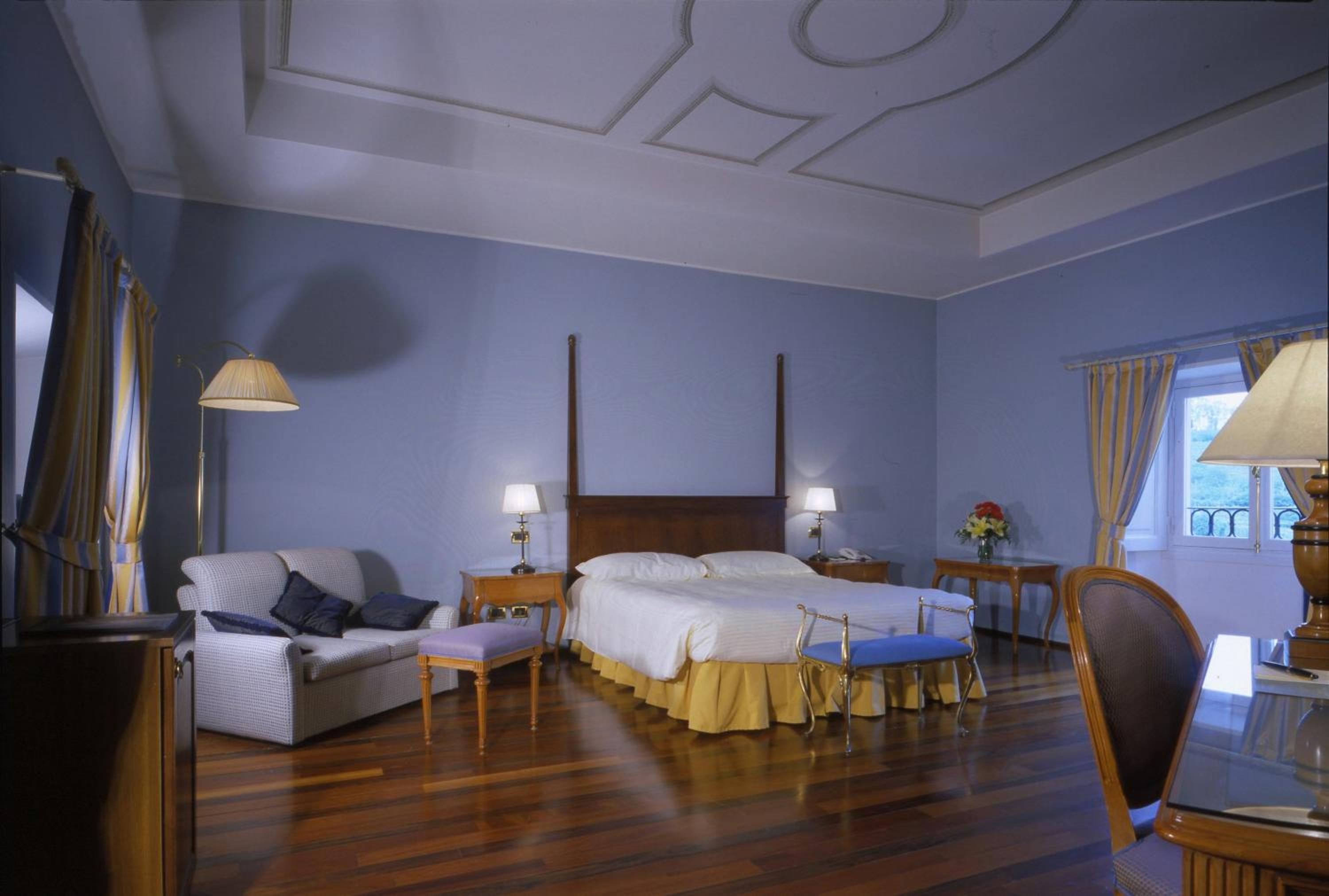 Premium Deluxe Room
