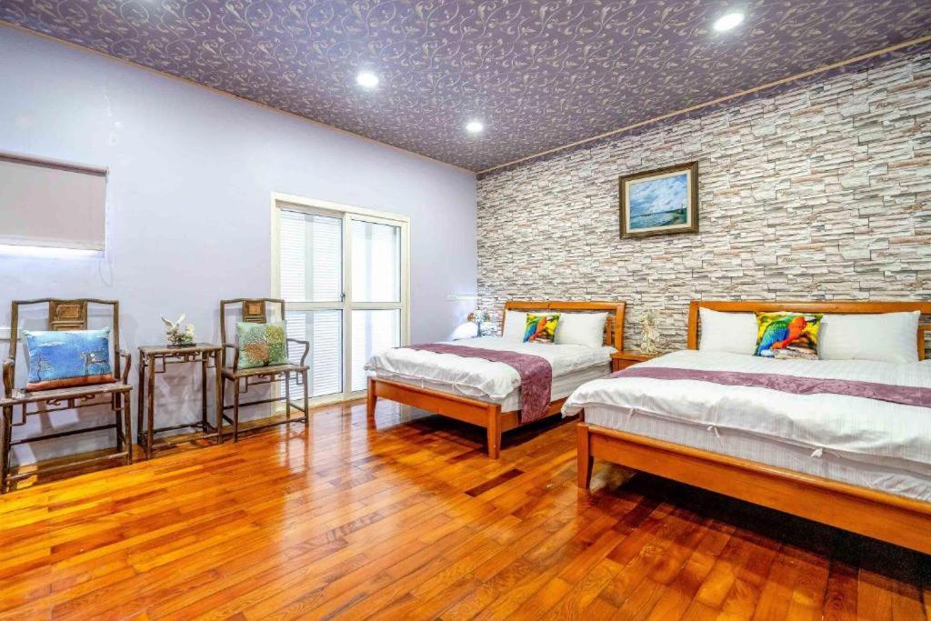 Four-Bedroom Vacation Home photo 3