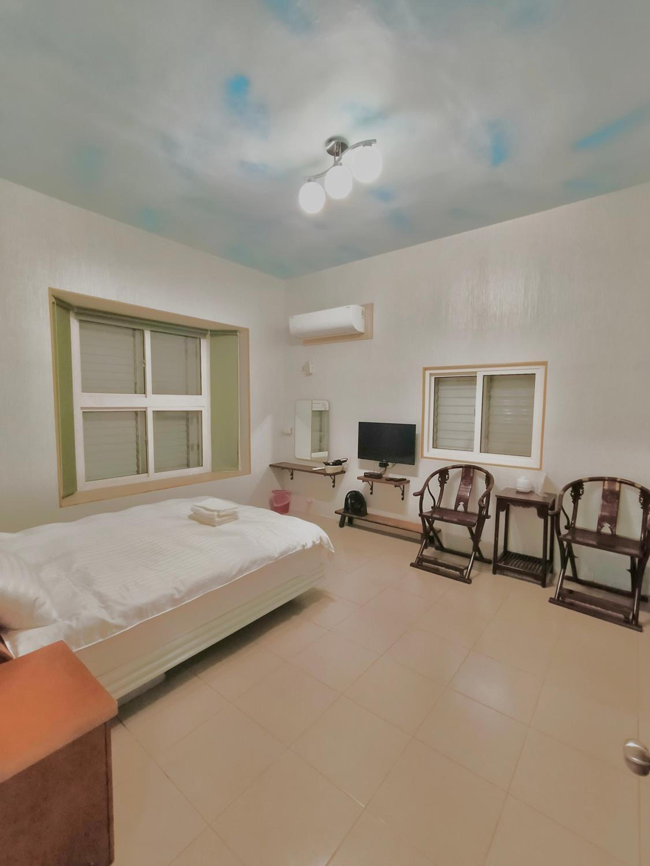 Standard Single Room with Shower photo 1