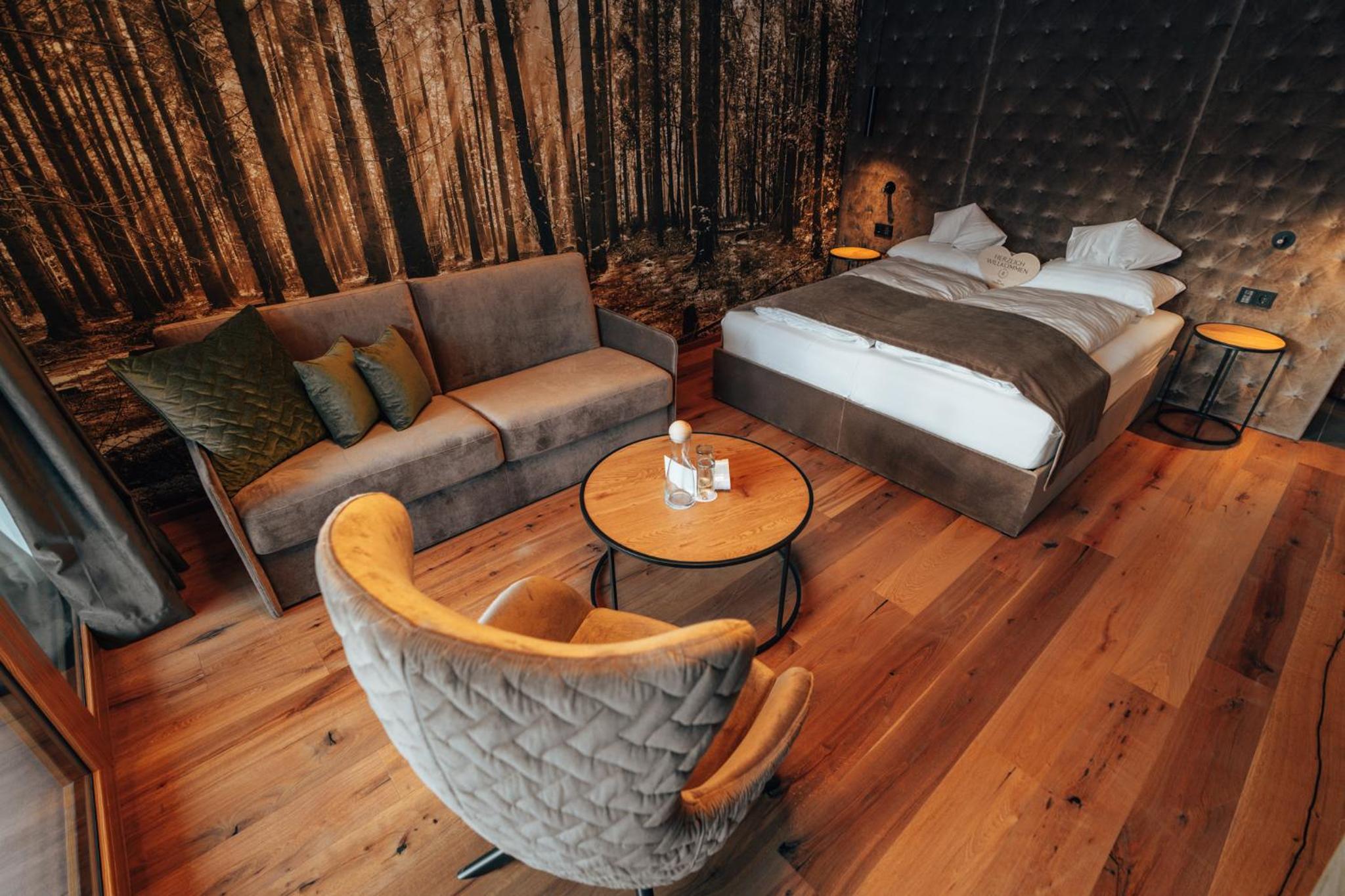 Family Room with Terrace photo 2