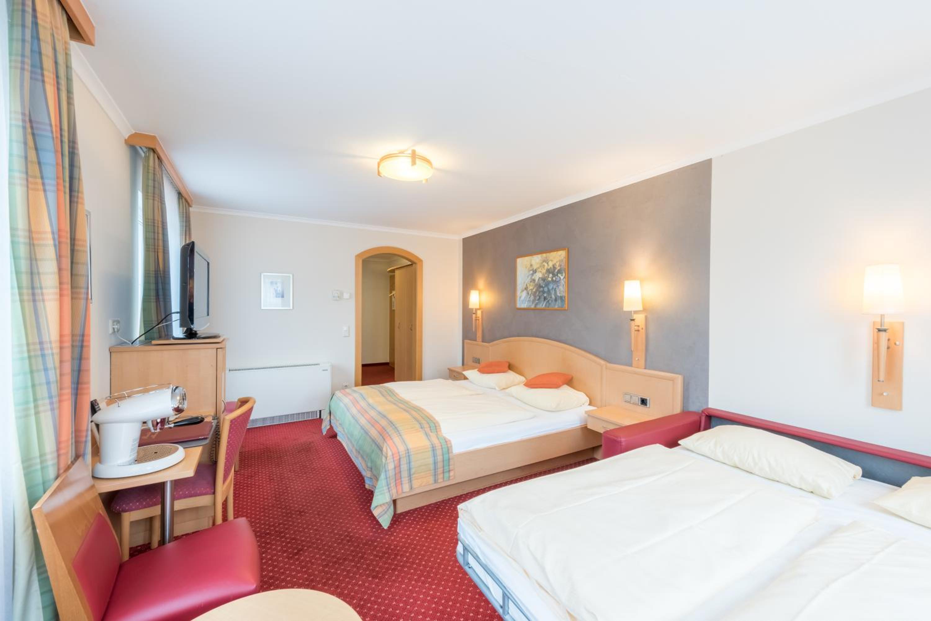 Quadruple Room photo 2
