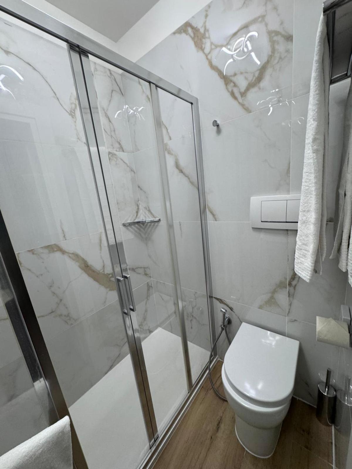 Superior Triple Room photo 3