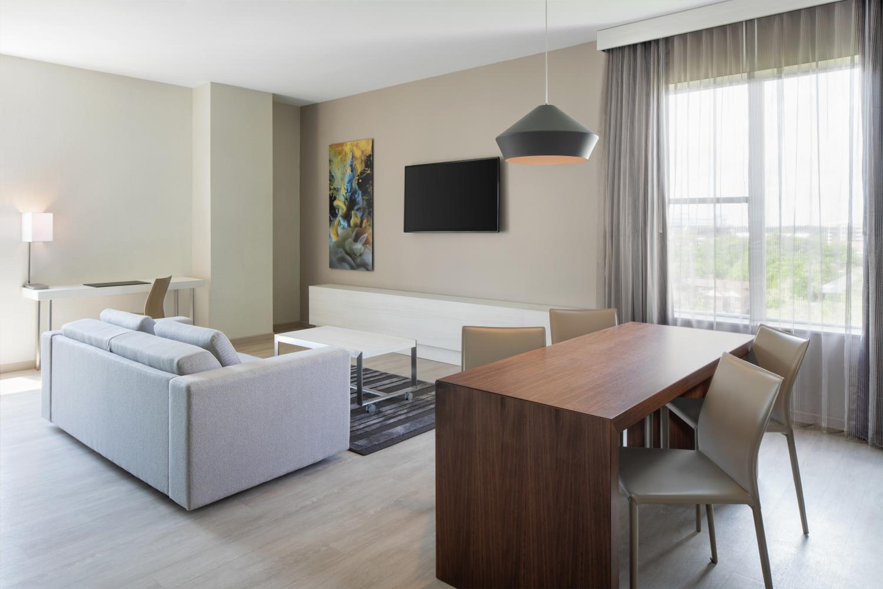 One-Bedroom King Suite with Sofa Bed photo 1