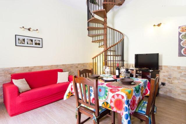 Apartment with Terrace - Photo 9
