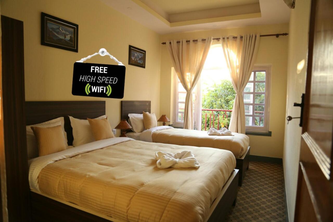 Triple Room with Private External Bathroom photo 1