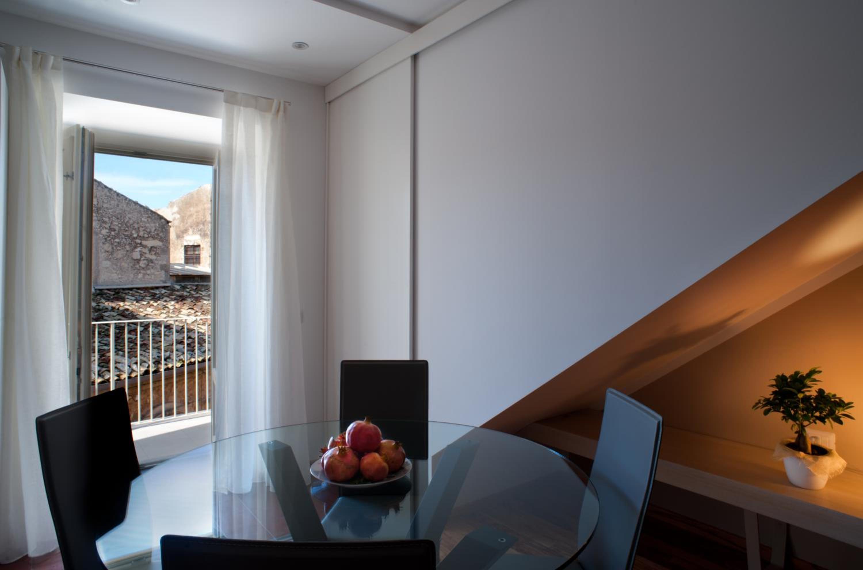 Apartment with Terrace photo 2