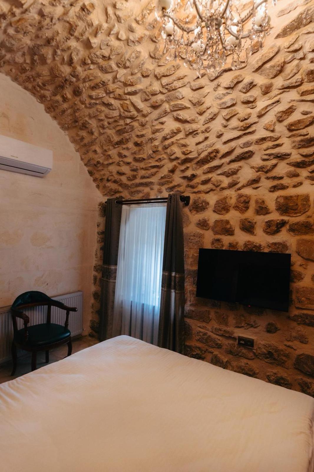 Deluxe Triple Room photo 1
