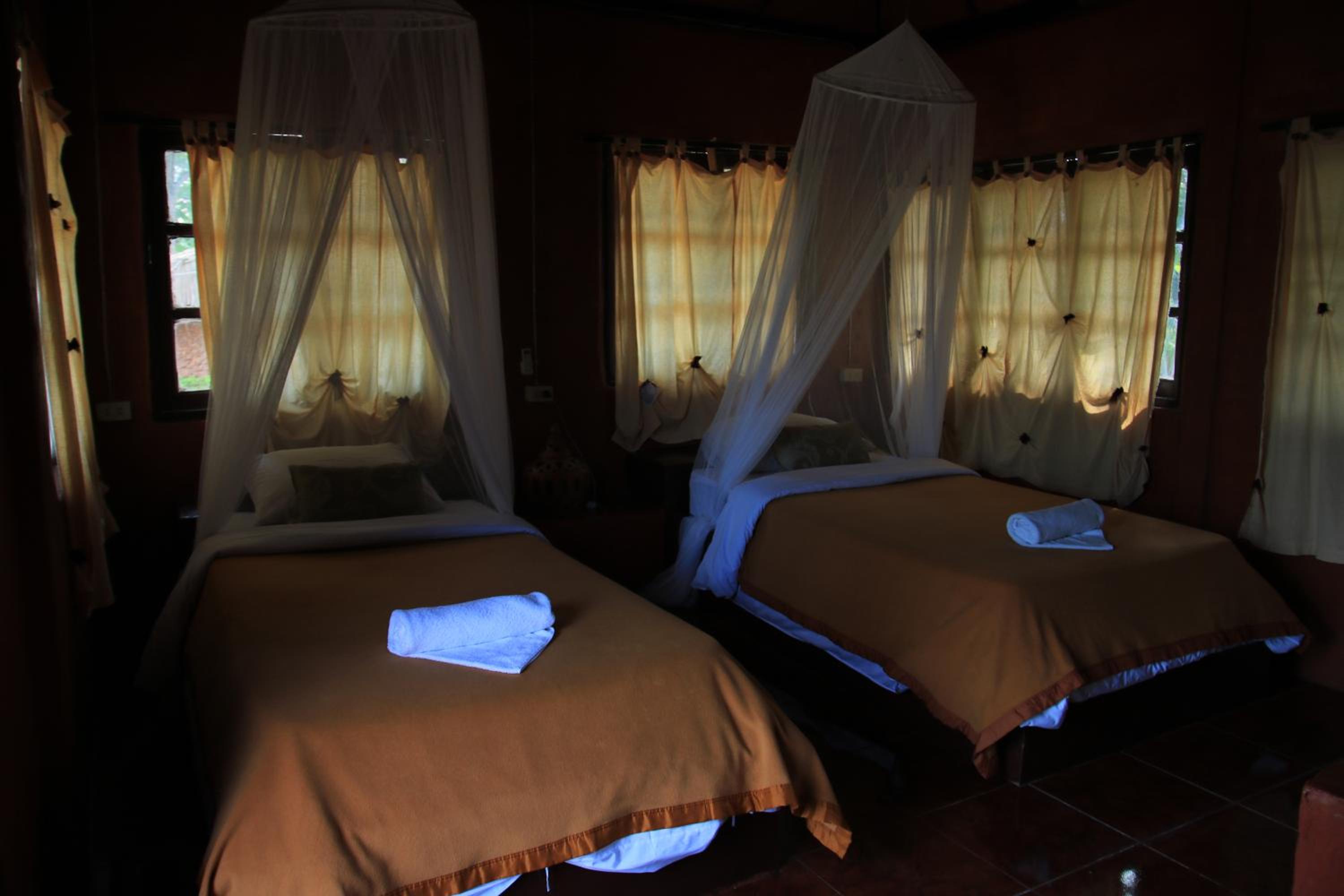 Twin Room with View