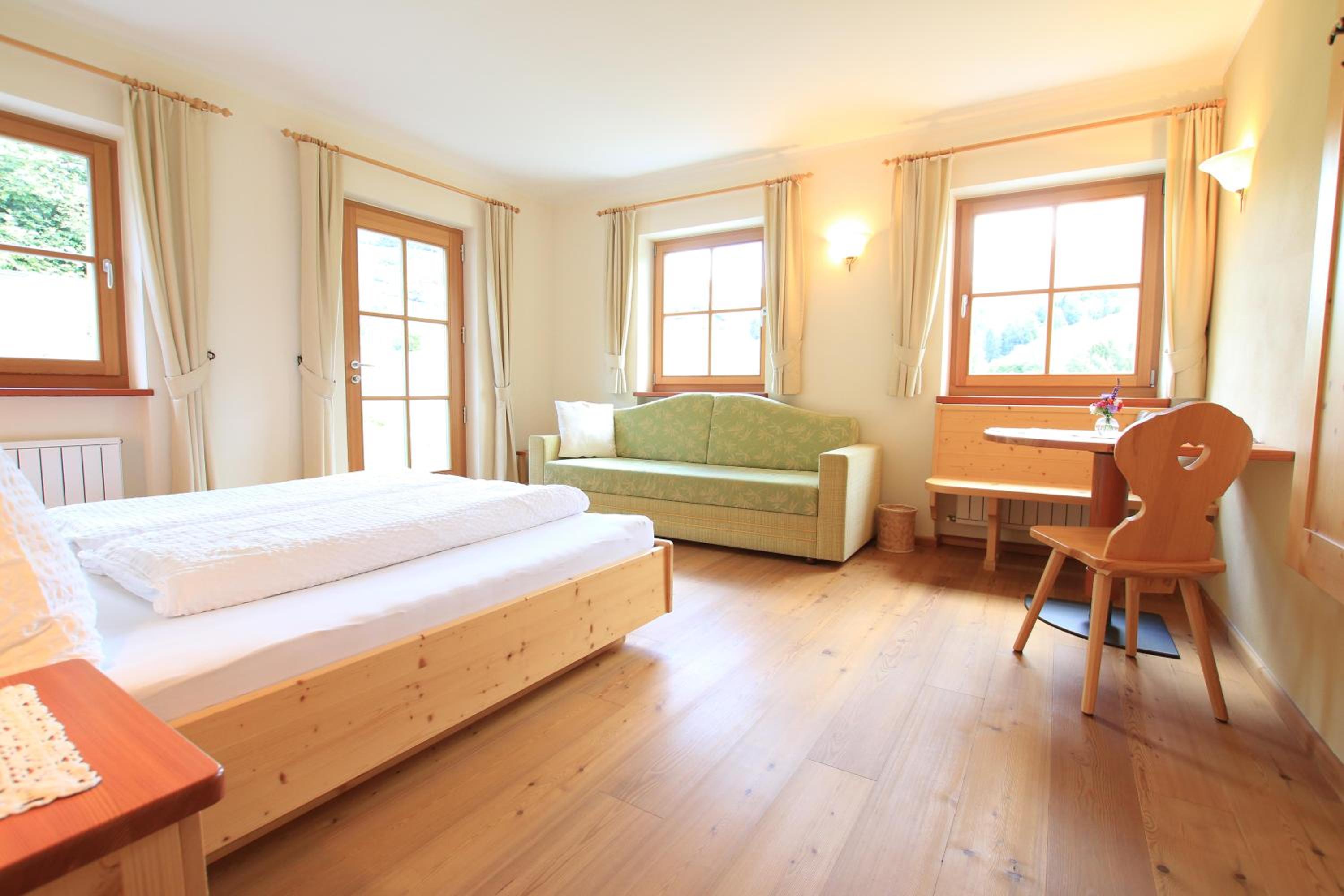Double Room with Mountain View