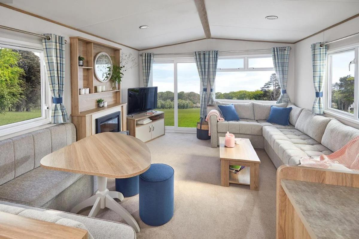 Caravan photo 2