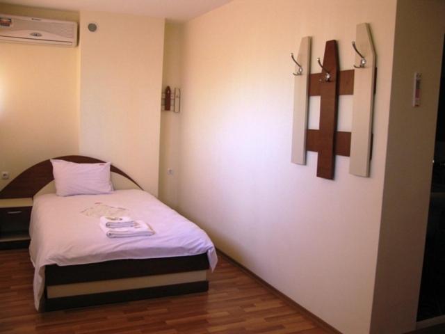Single Room photo 1