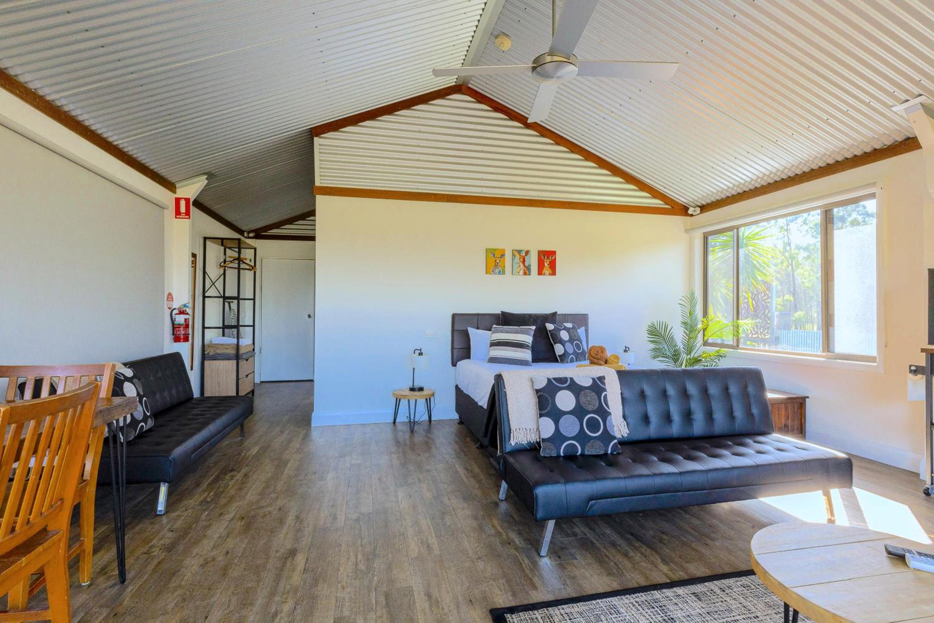 One-Bedroom House photo 3